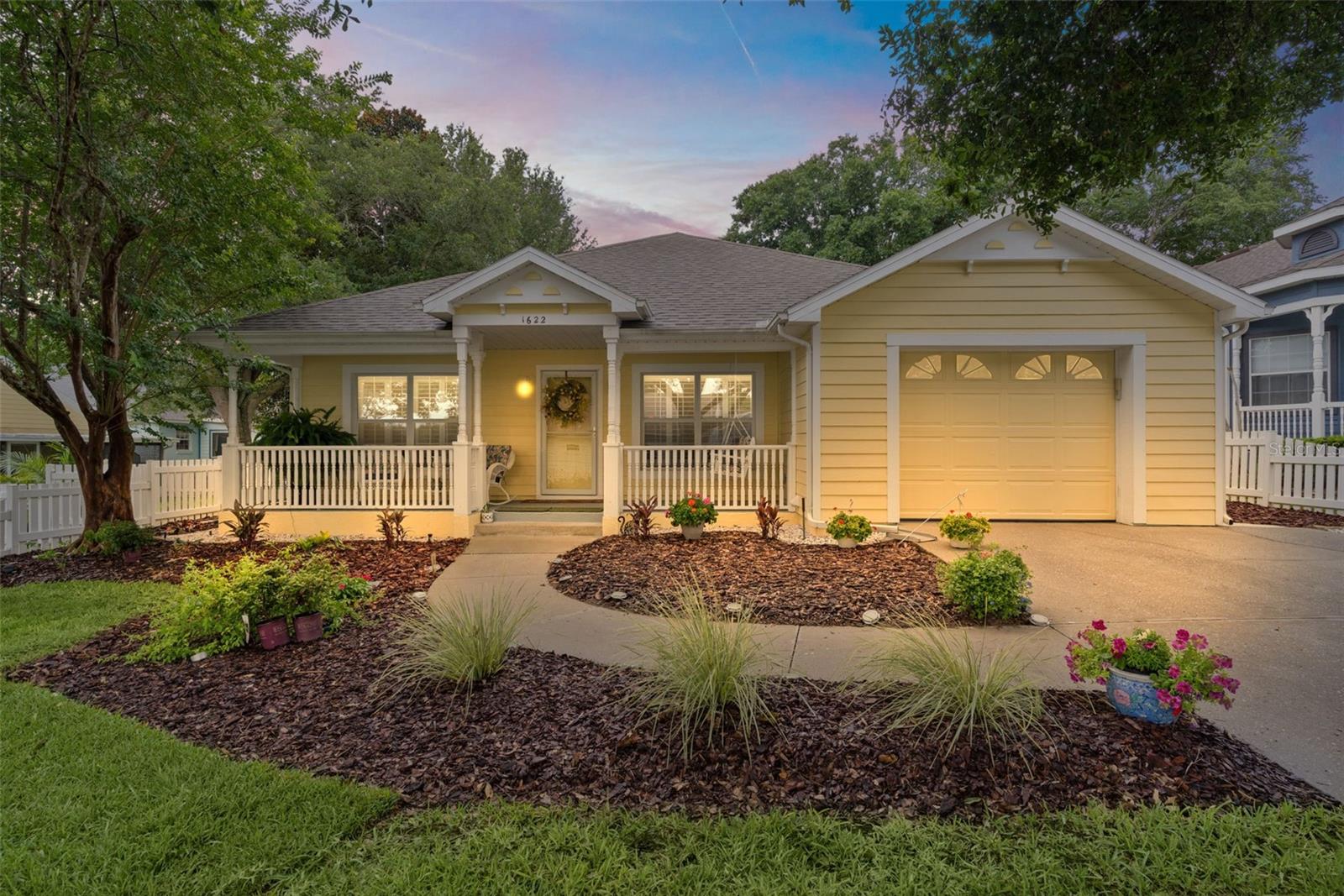 TAVARES OAK HAVEN - Residential