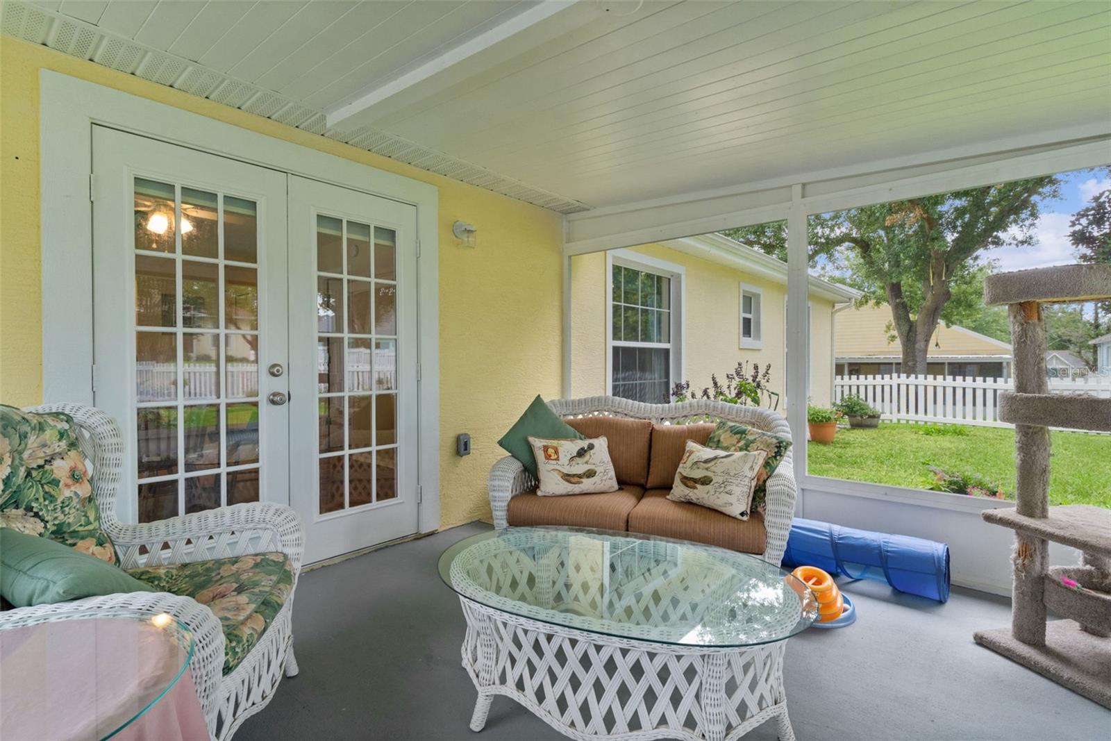 TAVARES OAK HAVEN - Residential