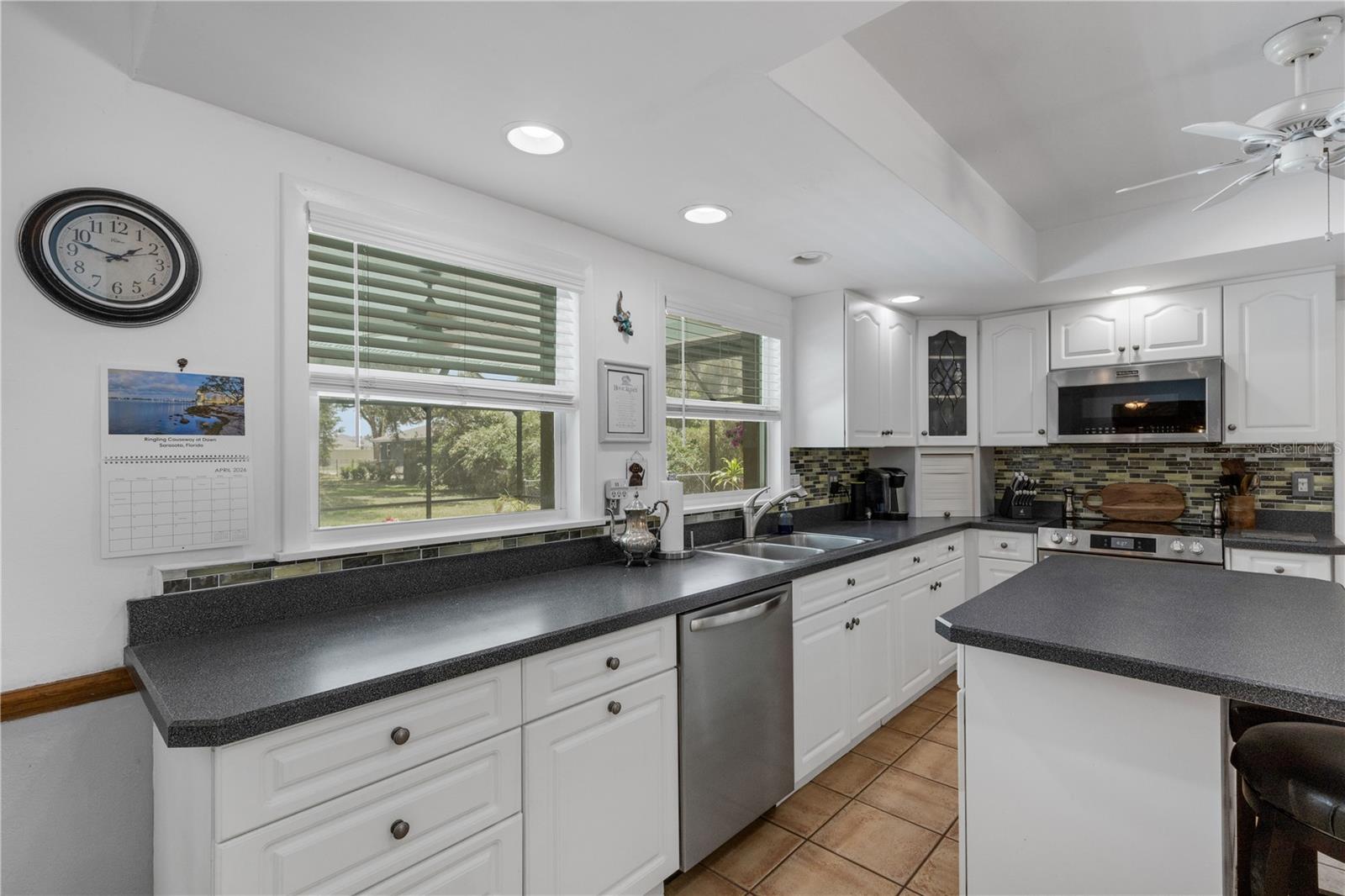 DUQUOIN HEIGHTS - Residential
