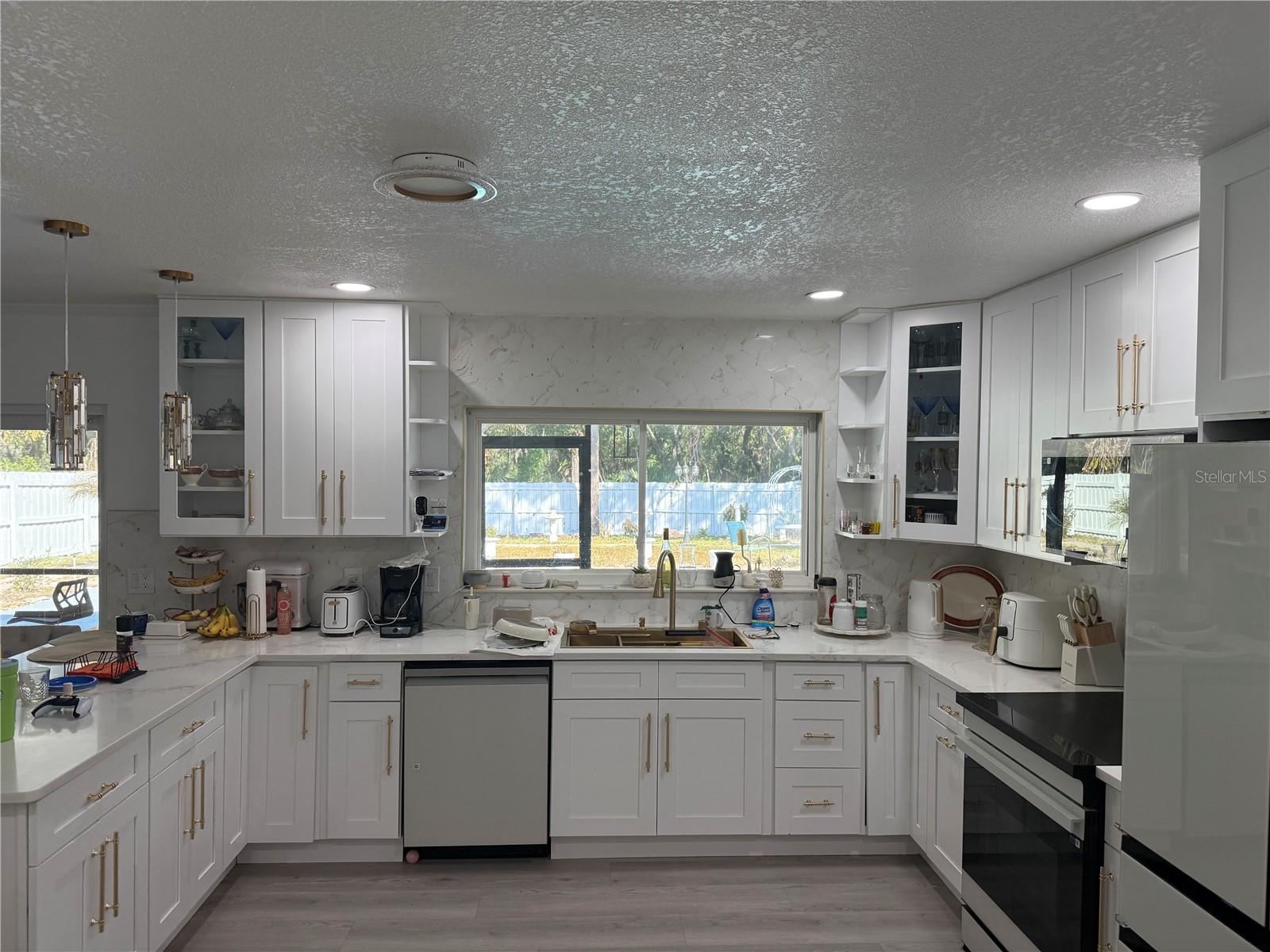 RAINTREE TERRACE SUB W - Residential