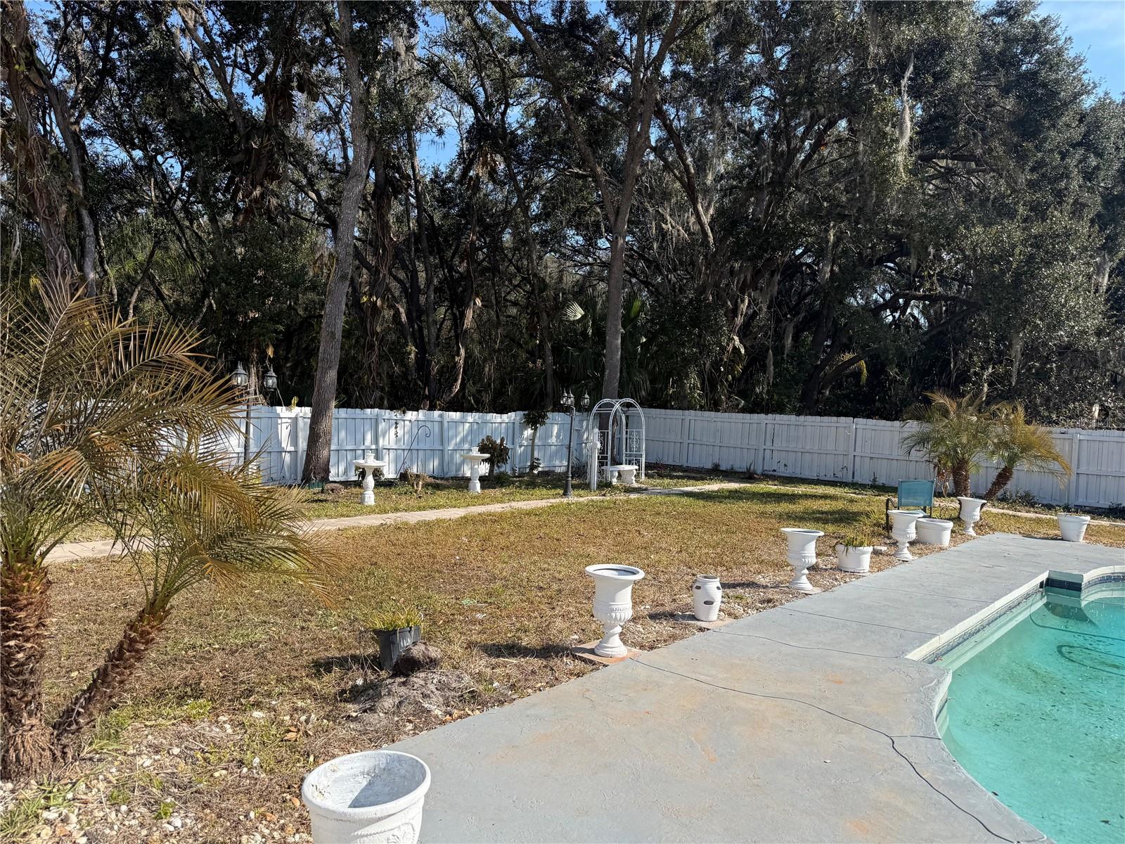RAINTREE TERRACE SUB W - Residential