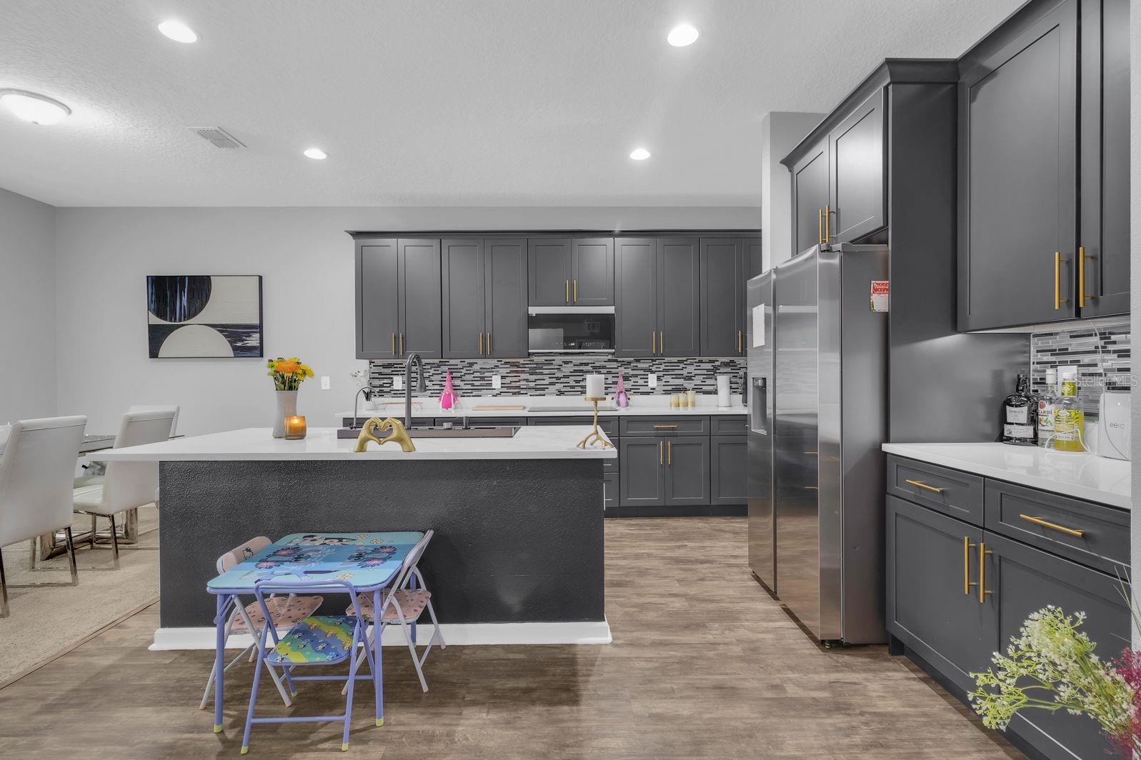 WHISPERING RIDGE PH 01 - Residential