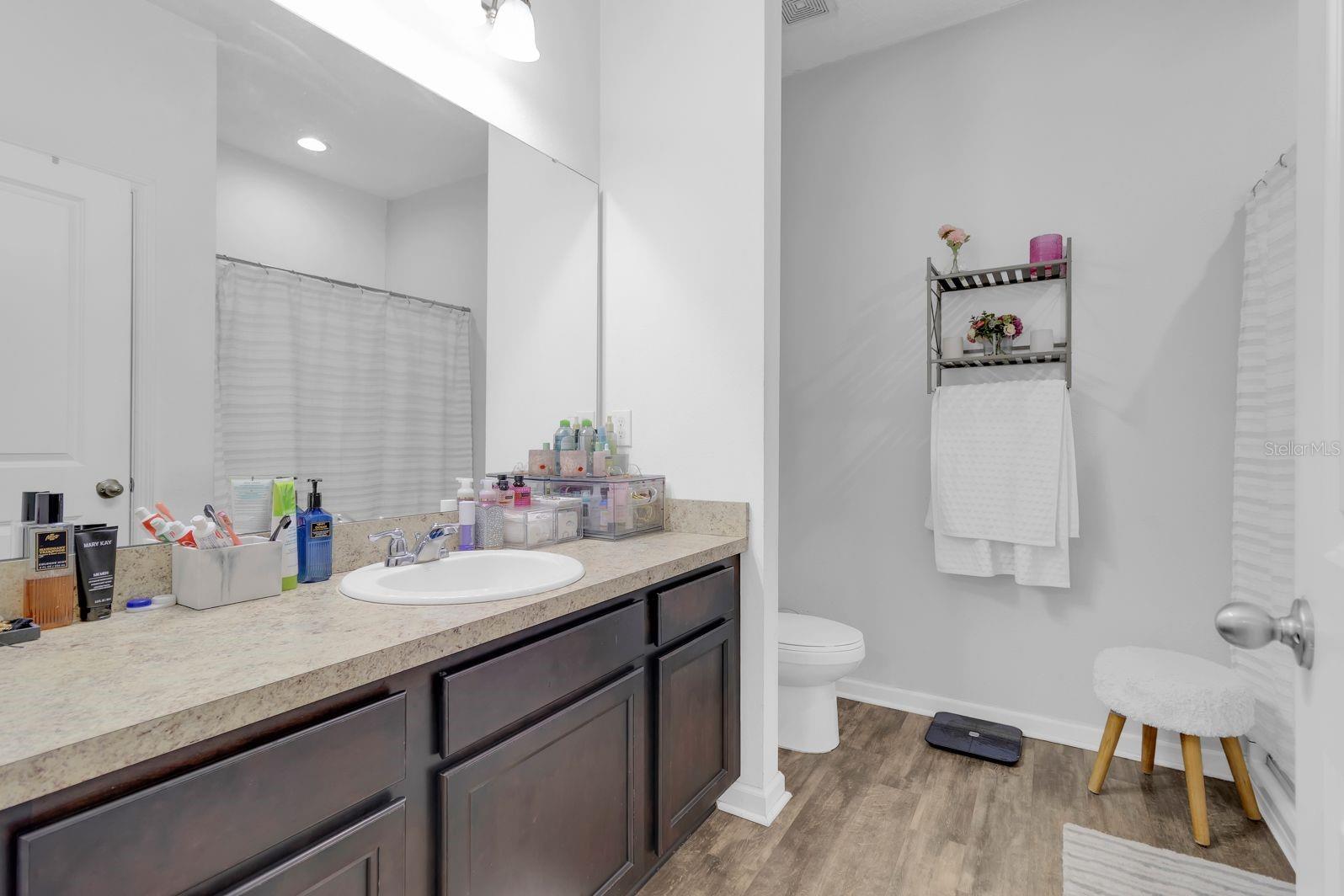 WHISPERING RIDGE PH 01 - Residential