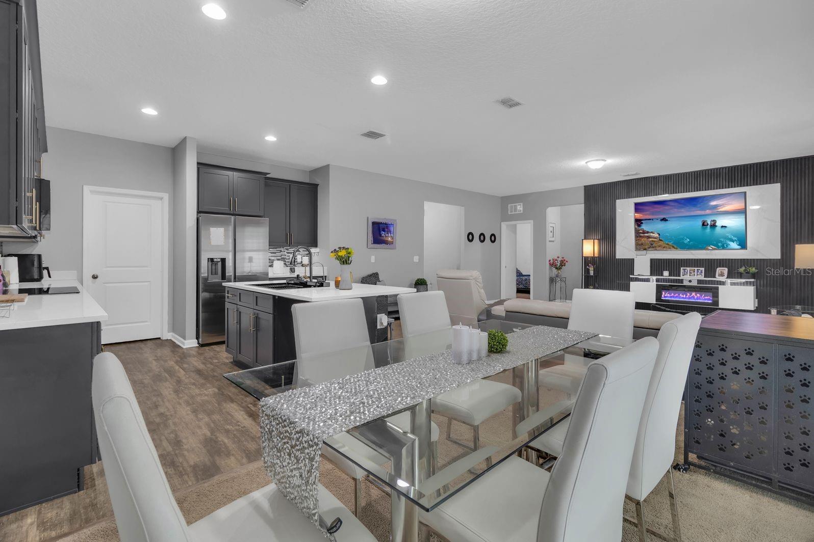 WHISPERING RIDGE PH 01 - Residential