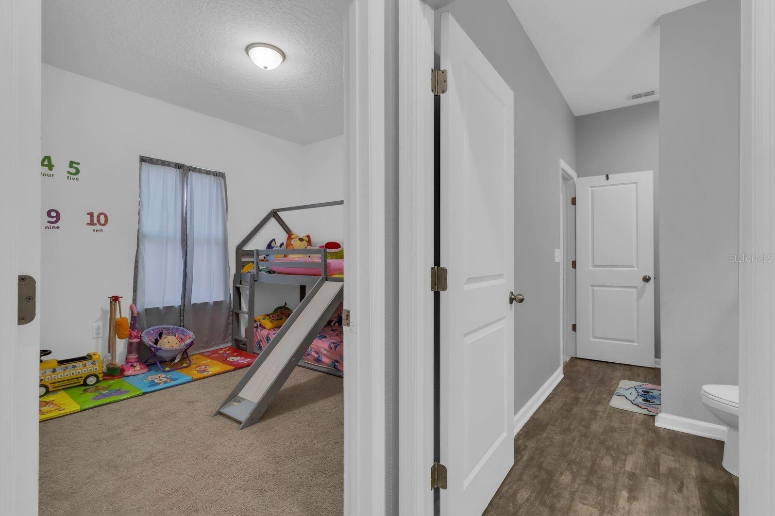 WHISPERING RIDGE PH 01 - Residential