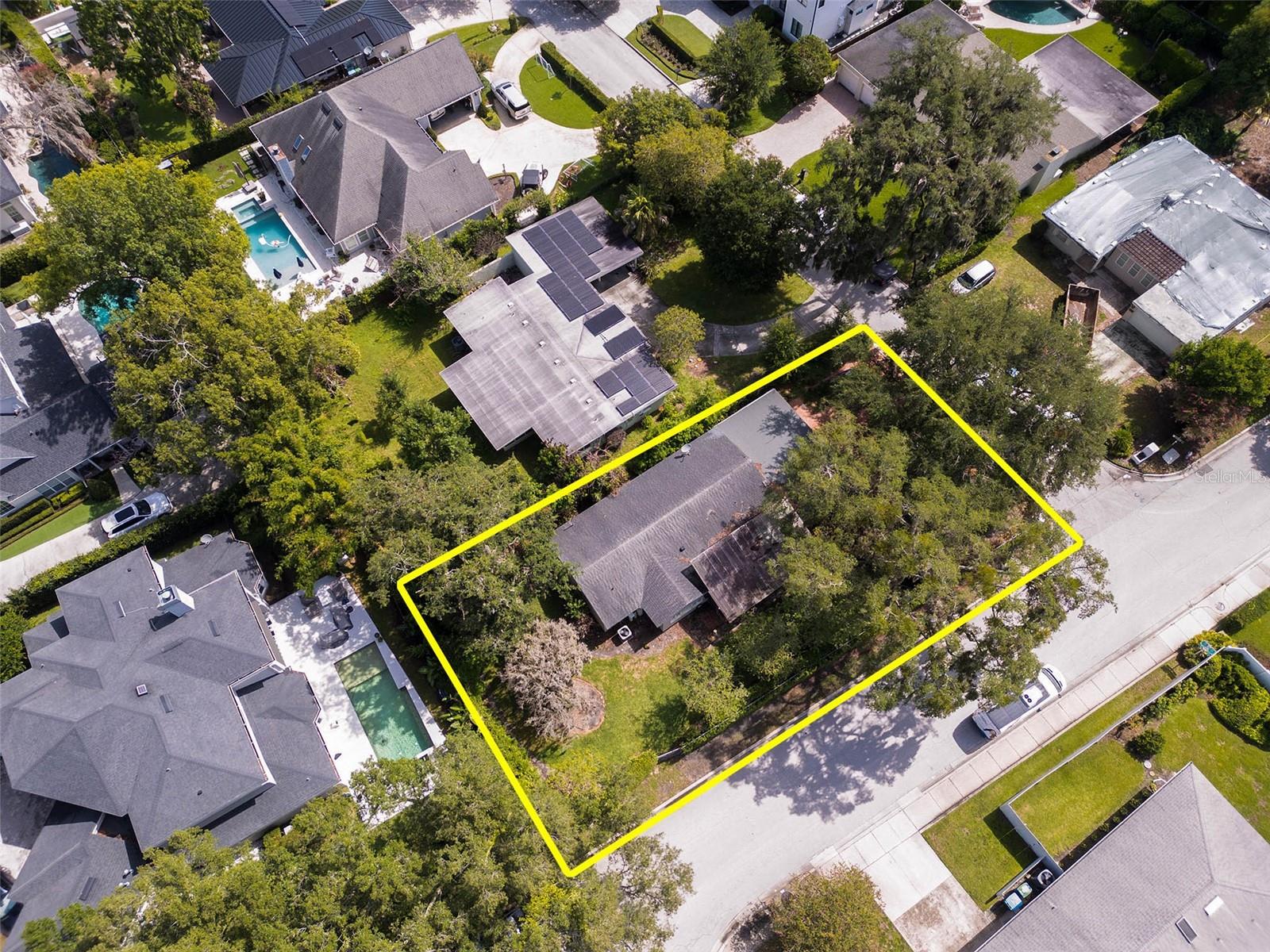 Incredible opportunity to build your dream home on this exceptional corner lot! Walking distance to Winter Park's Park Ave! Lot is located on the corner of Audubon and Magnolia and is surrounded by gorgeous homes. Audubon Rd is a dead end street with no thru traffic. This Maitland address is one block from Winter Park's 32789 zip code. Lot size 70 x 130. Zoned for top-rated schools including Dommerich Elementary, Maitland Middle, and Winter Park High.