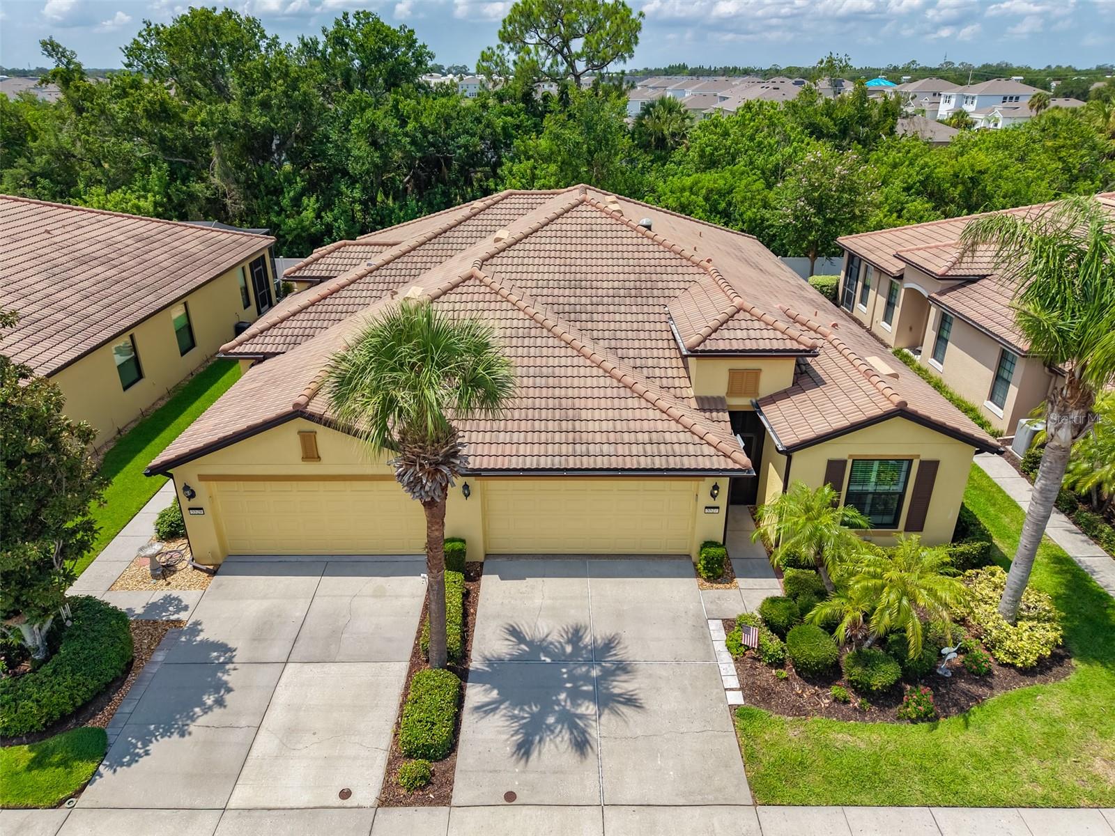 SOUTHSHORE FALLS PH 2 - Residential