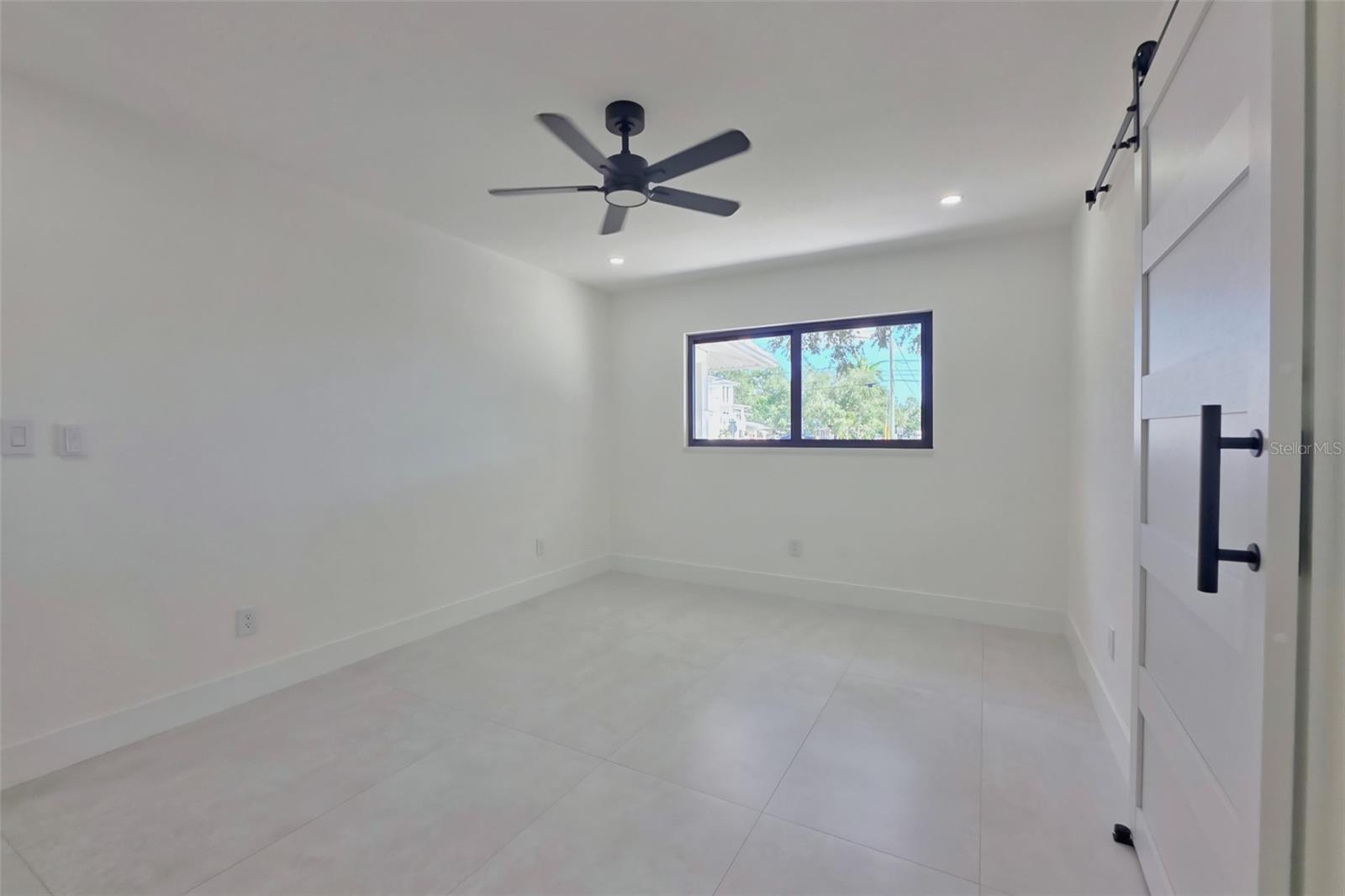WINSTON PARK - Residential