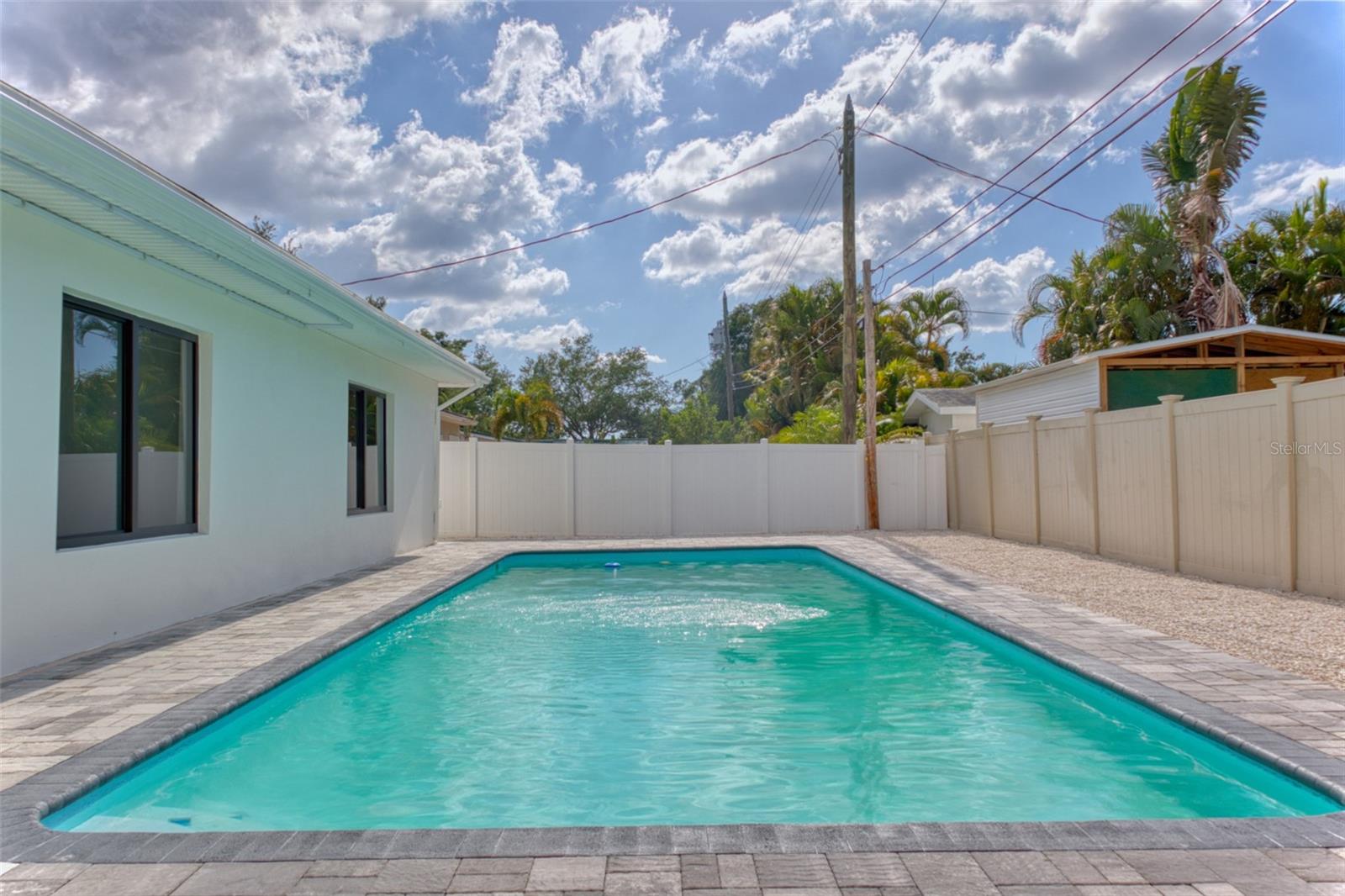 WINSTON PARK - Residential