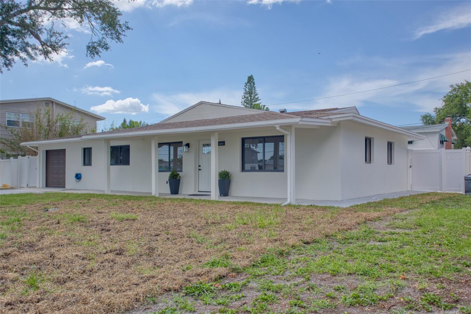 WINSTON PARK - Residential