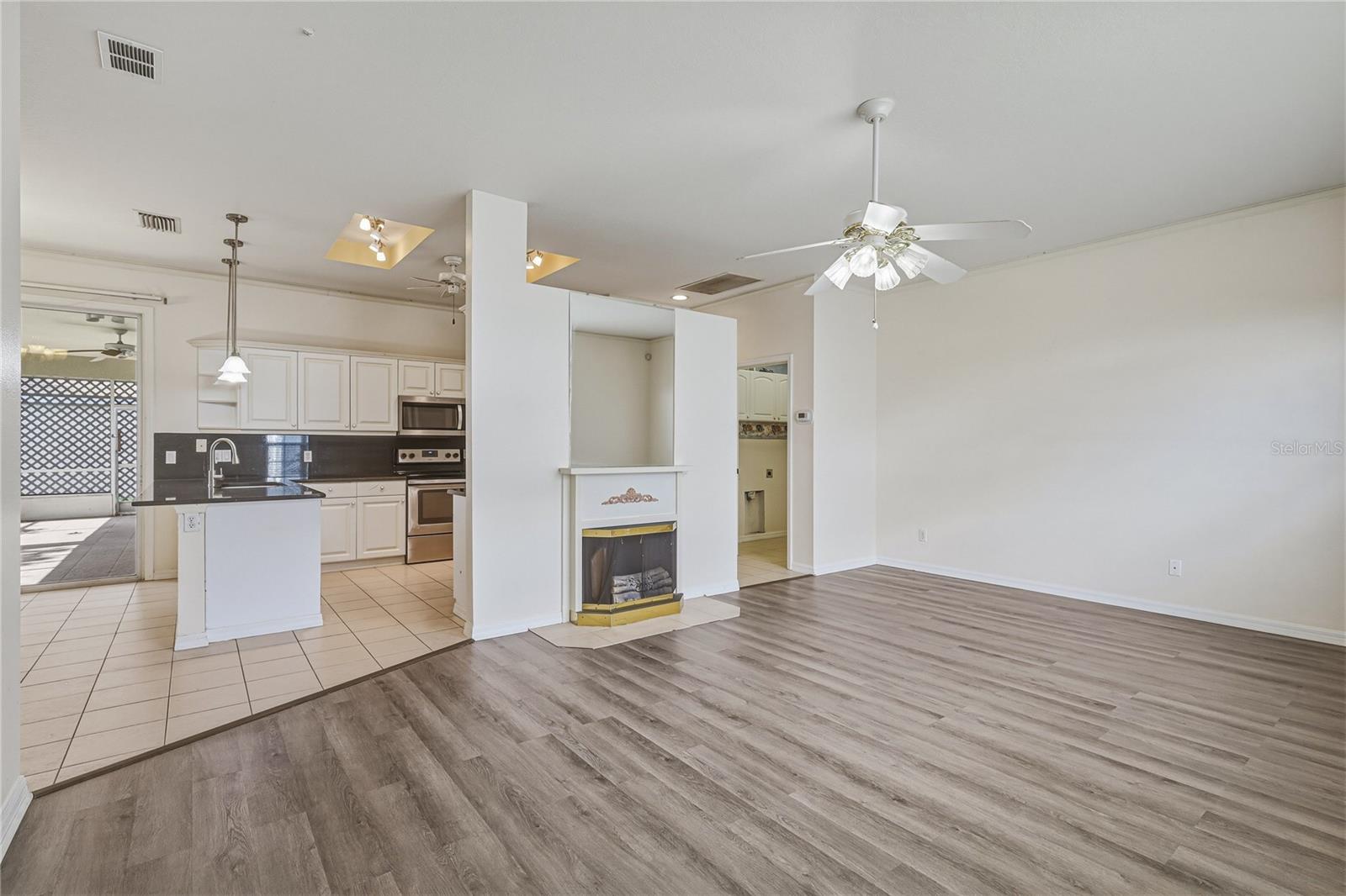 COVERED BRIDGE ESTATES PH 1 - Residential