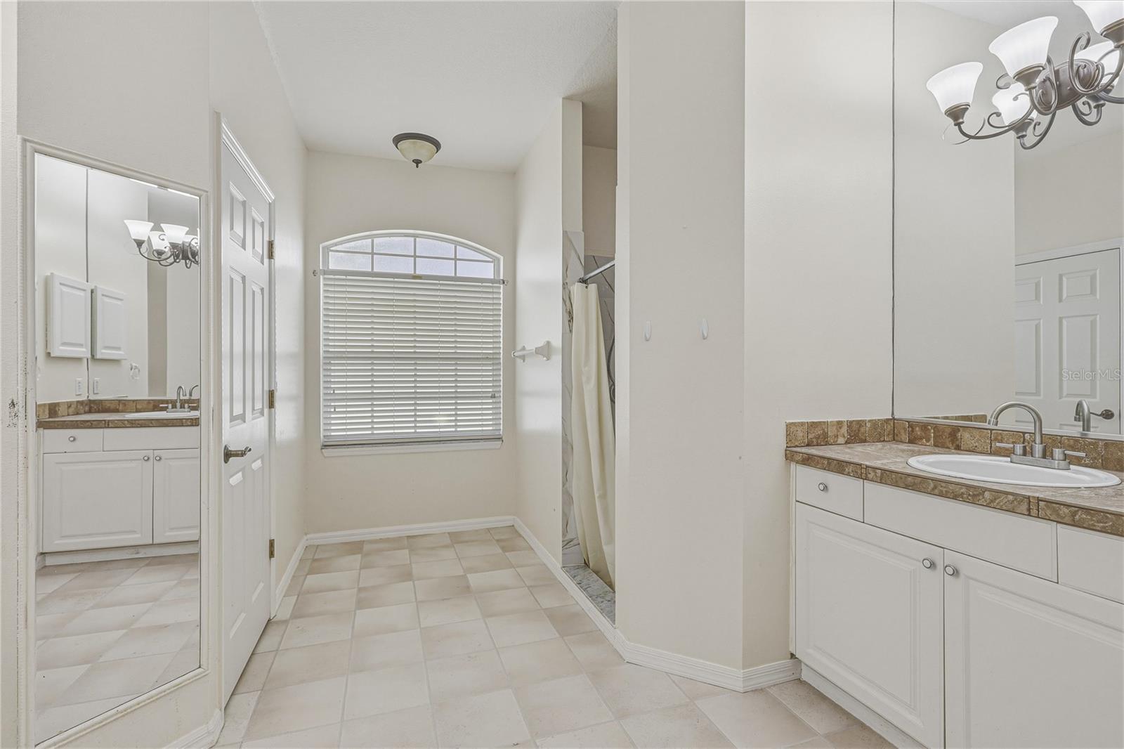 COVERED BRIDGE ESTATES PH 1 - Residential