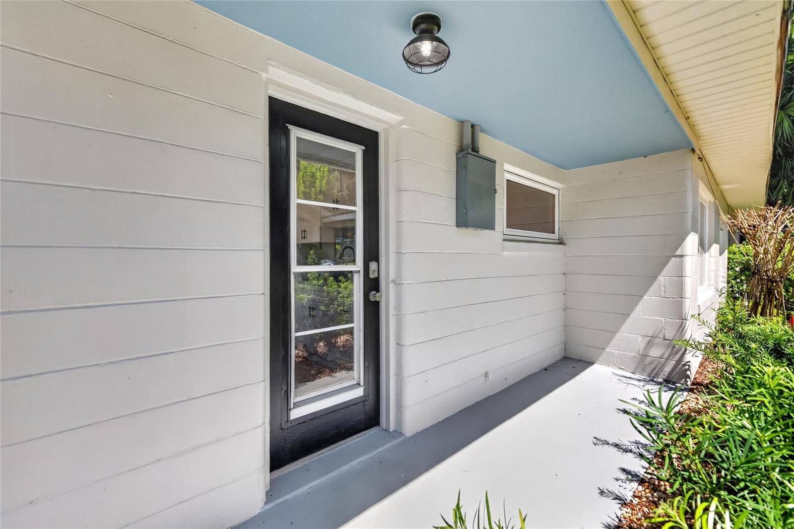 MOUNT DORA - Residential Income