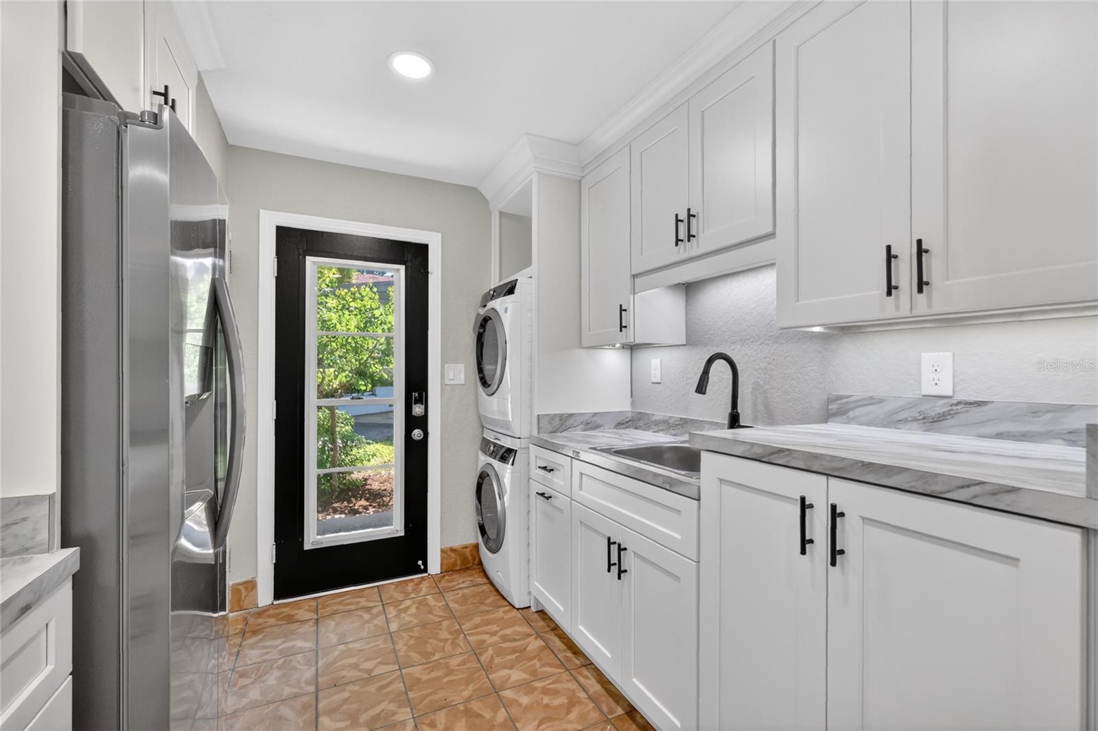 MOUNT DORA - Residential Income