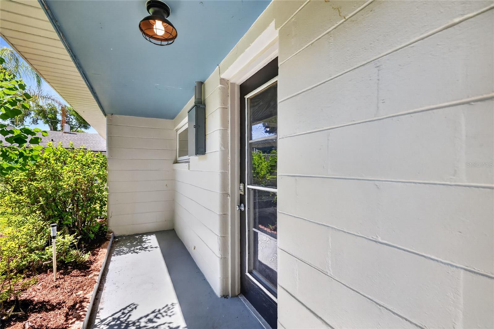 MOUNT DORA - Residential Income