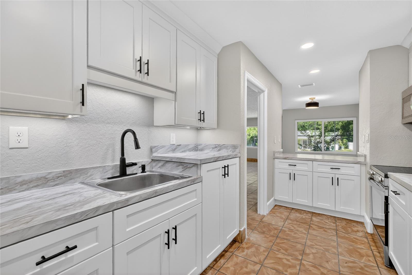 MOUNT DORA - Residential Income