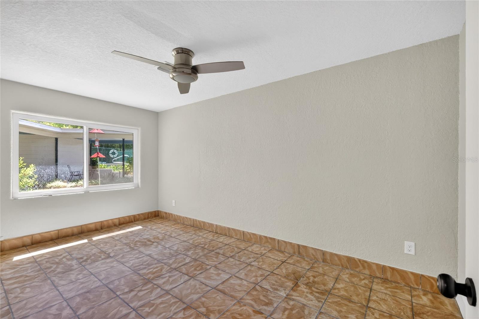 MOUNT DORA - Residential Income