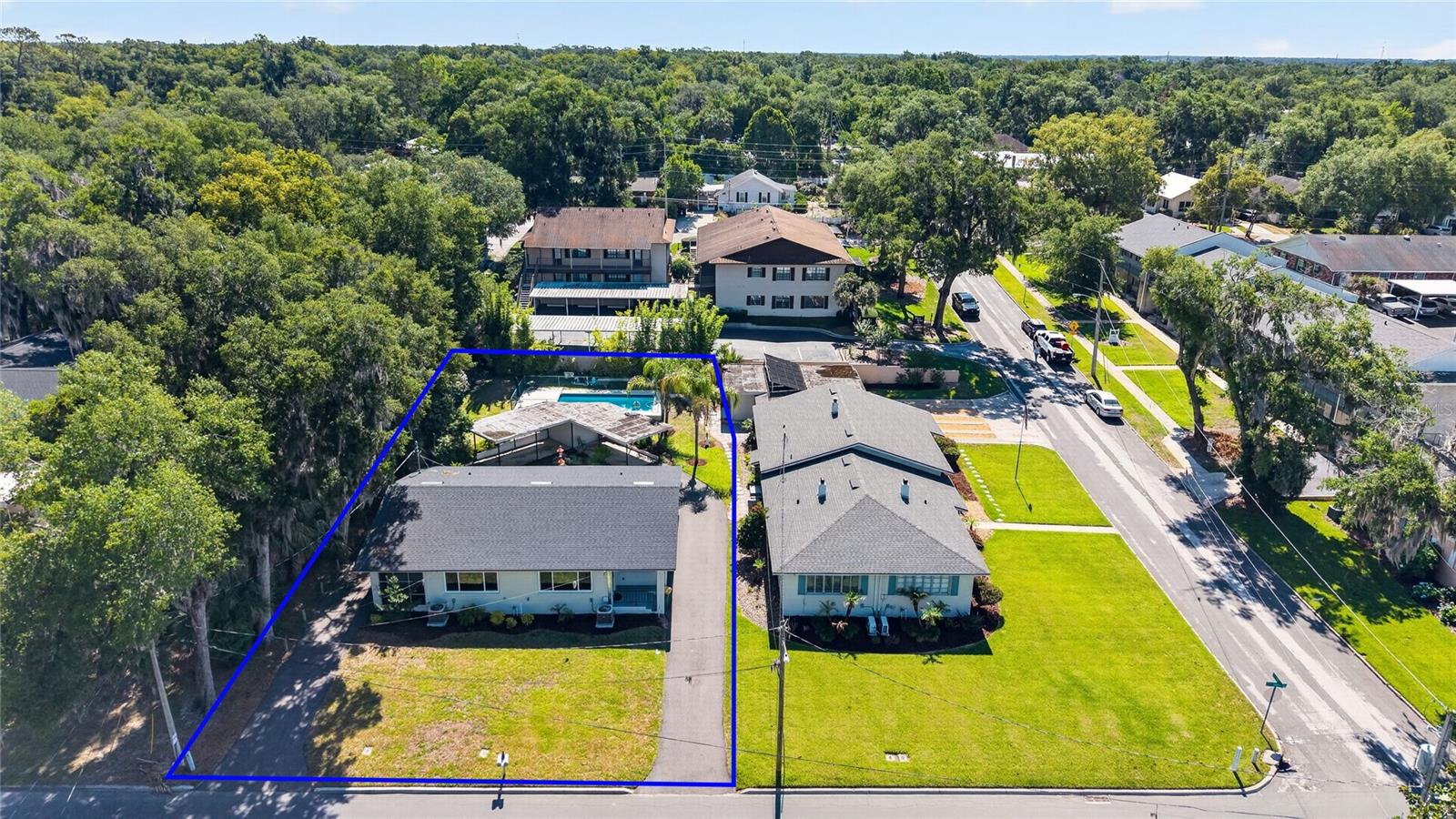 MOUNT DORA - Residential Income