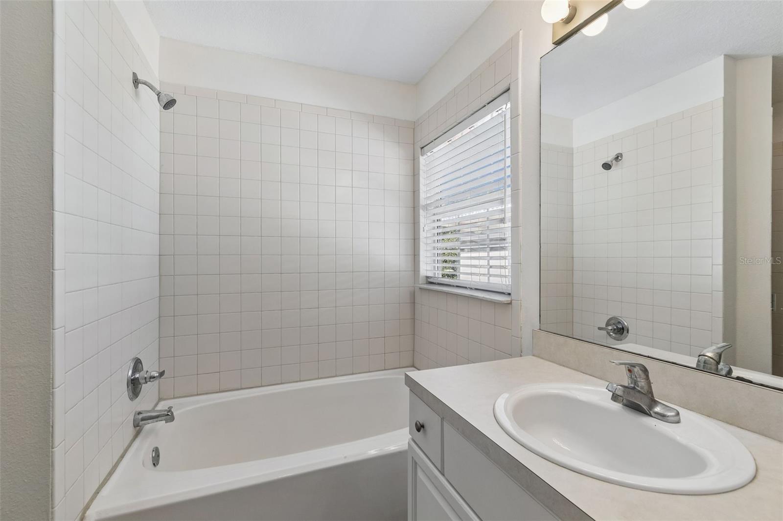 THE VILLAS OF BALLAST POINT TOWNHOUSES - Residential Lease