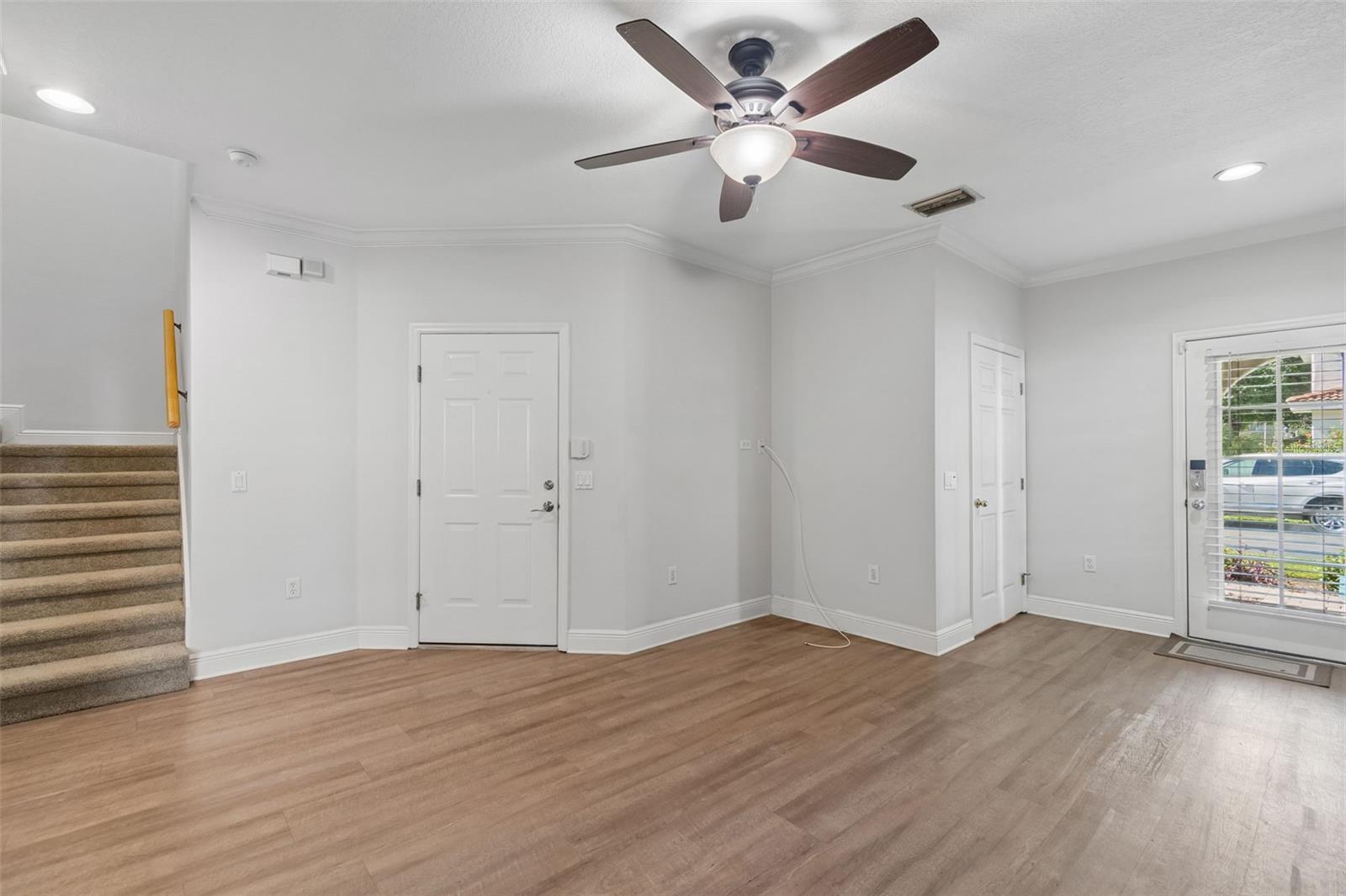 THE VILLAS OF BALLAST POINT TOWNHOUSES - Residential Lease