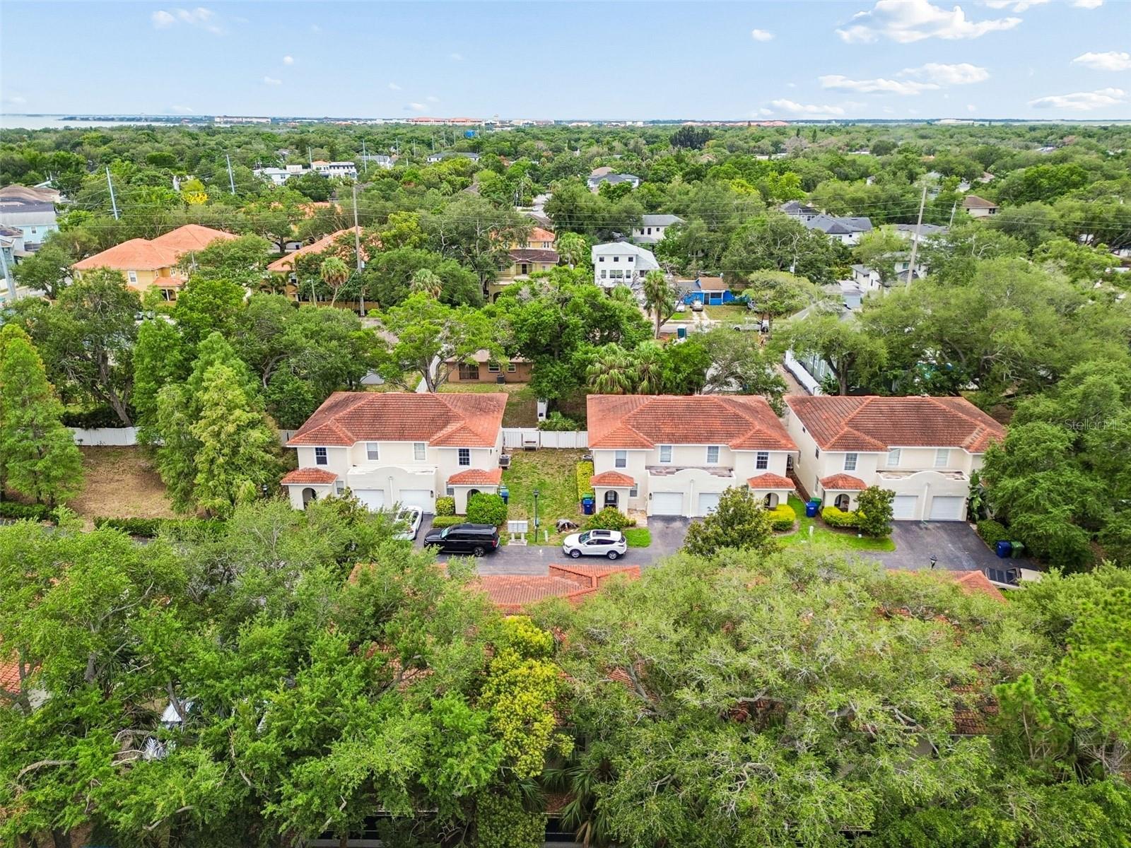 THE VILLAS OF BALLAST POINT TOWNHOUSES - Residential Lease