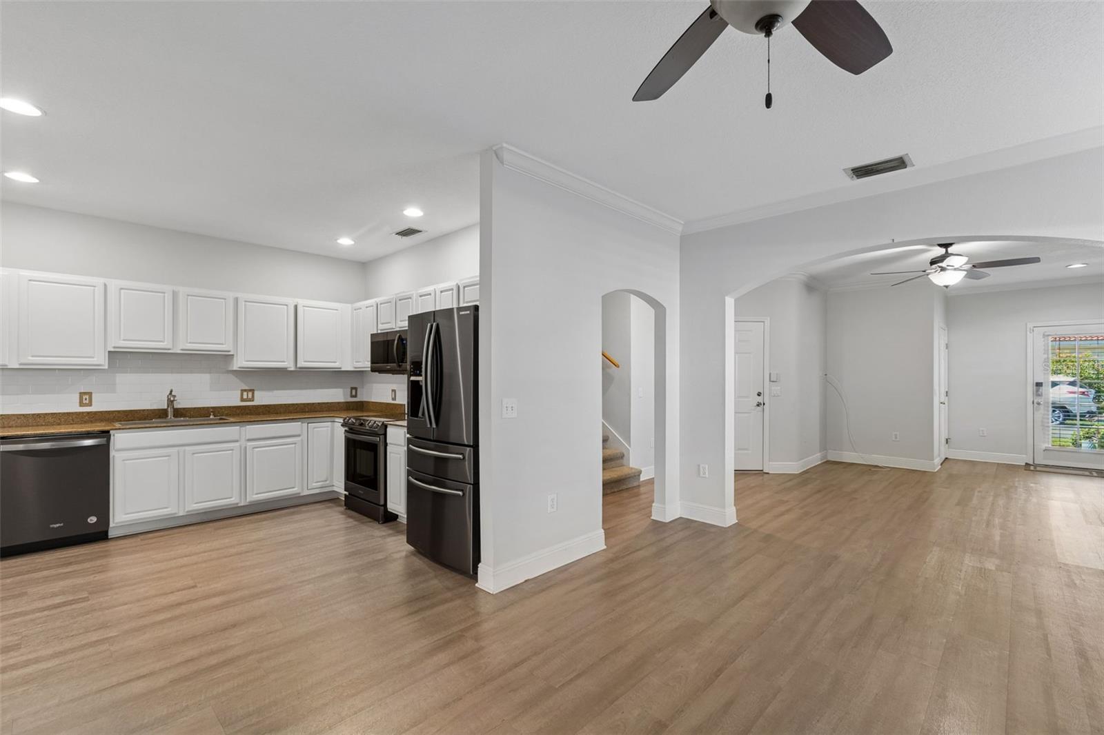 THE VILLAS OF BALLAST POINT TOWNHOUSES - Residential Lease