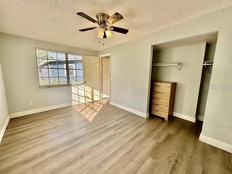 INWOOD - Residential