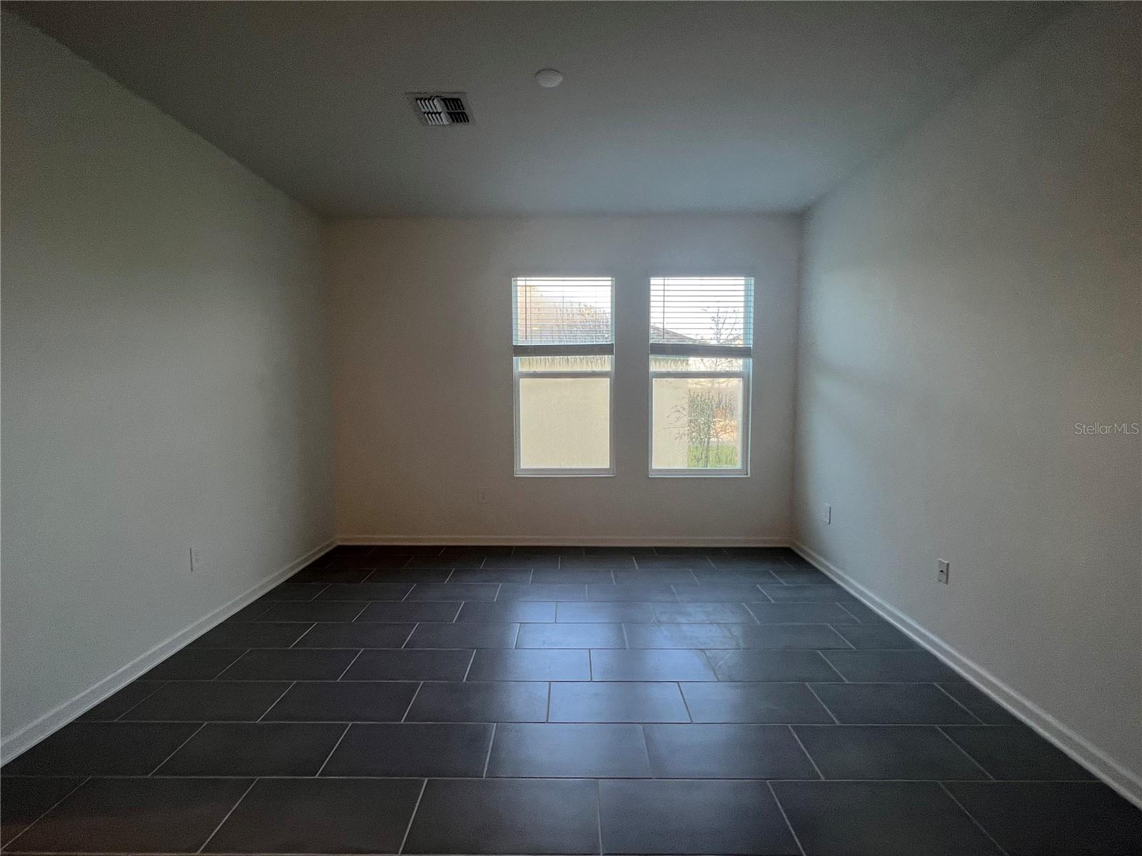 STOREY GROVE - Residential Lease