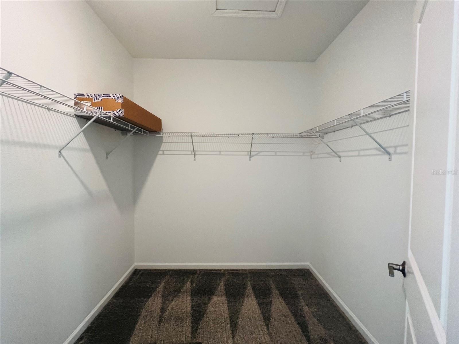 STOREY GROVE - Residential Lease