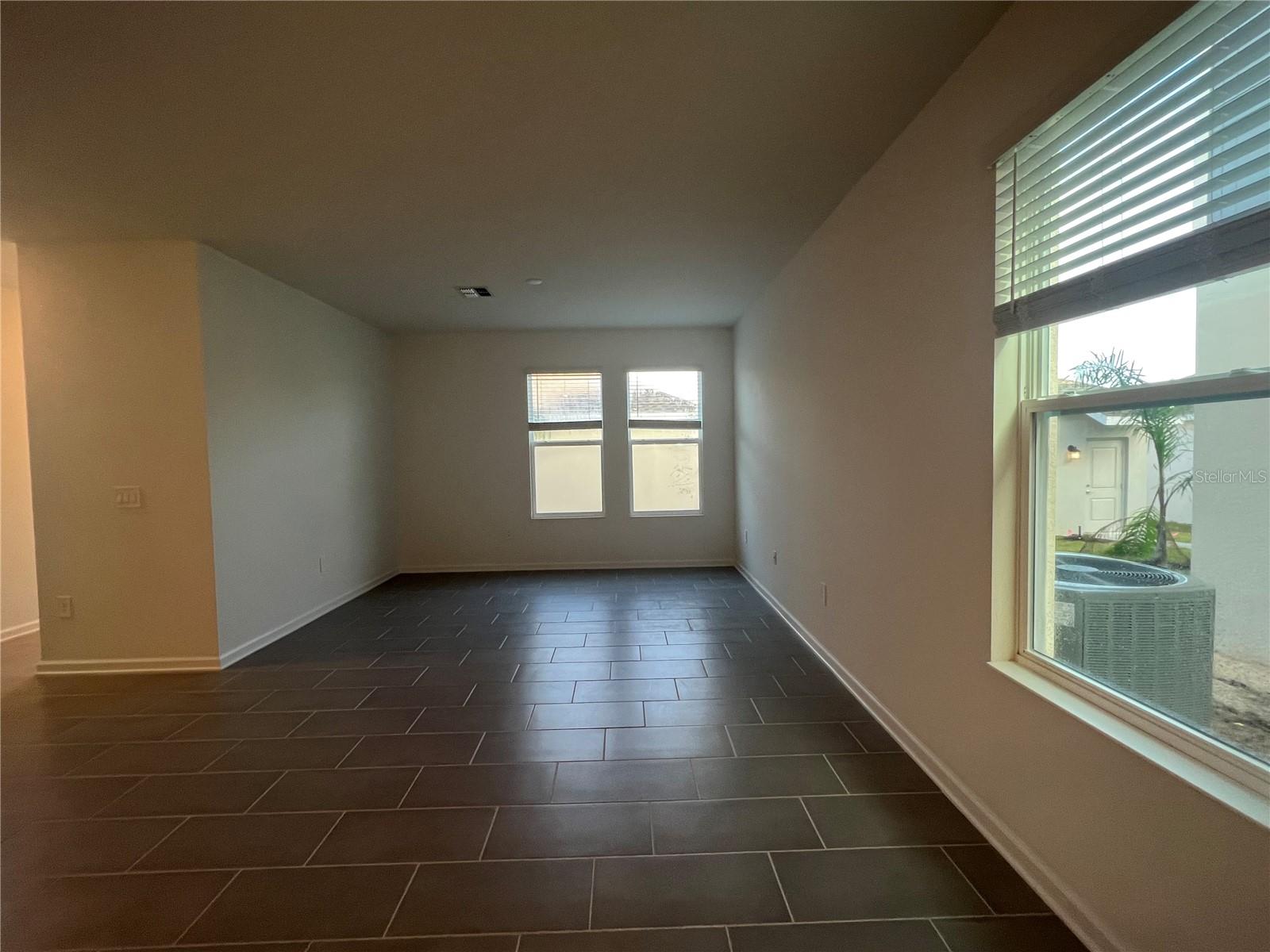 STOREY GROVE - Residential Lease