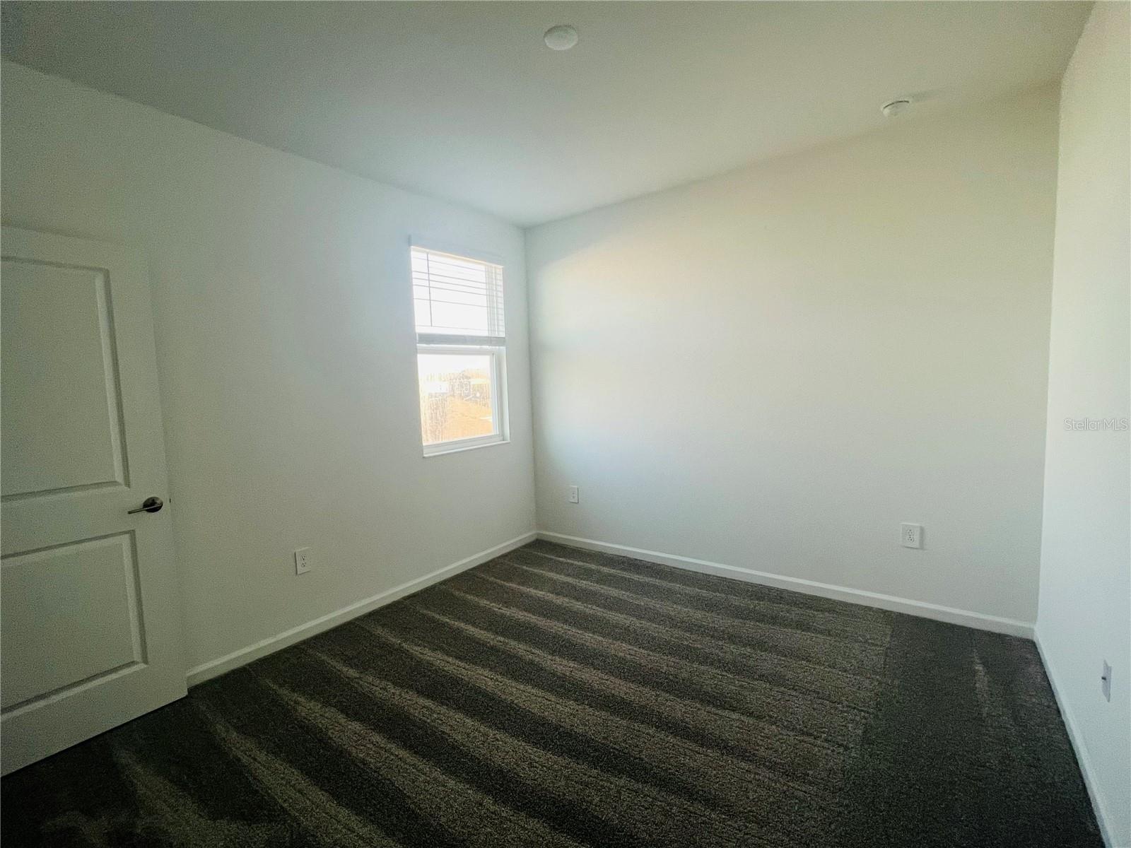 STOREY GROVE - Residential Lease