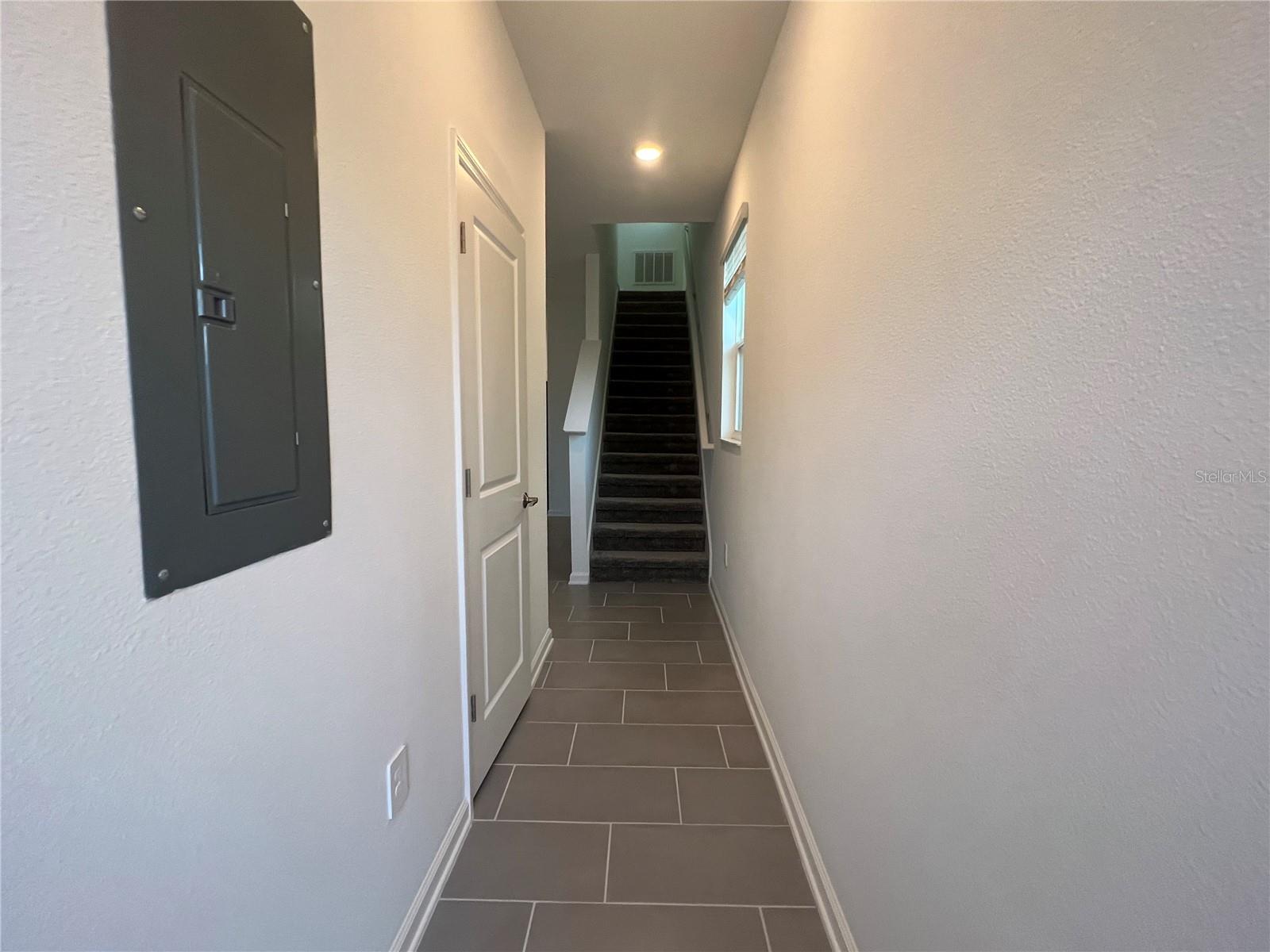 STOREY GROVE - Residential Lease