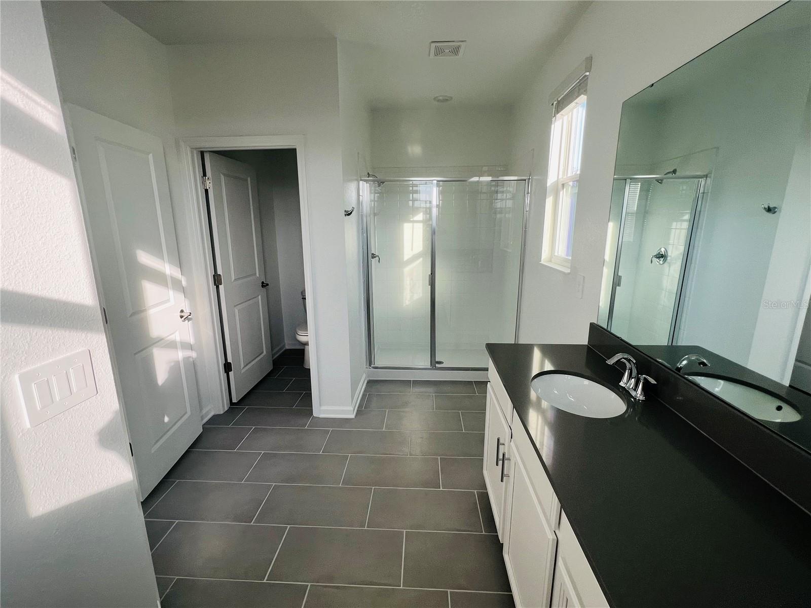 STOREY GROVE - Residential Lease
