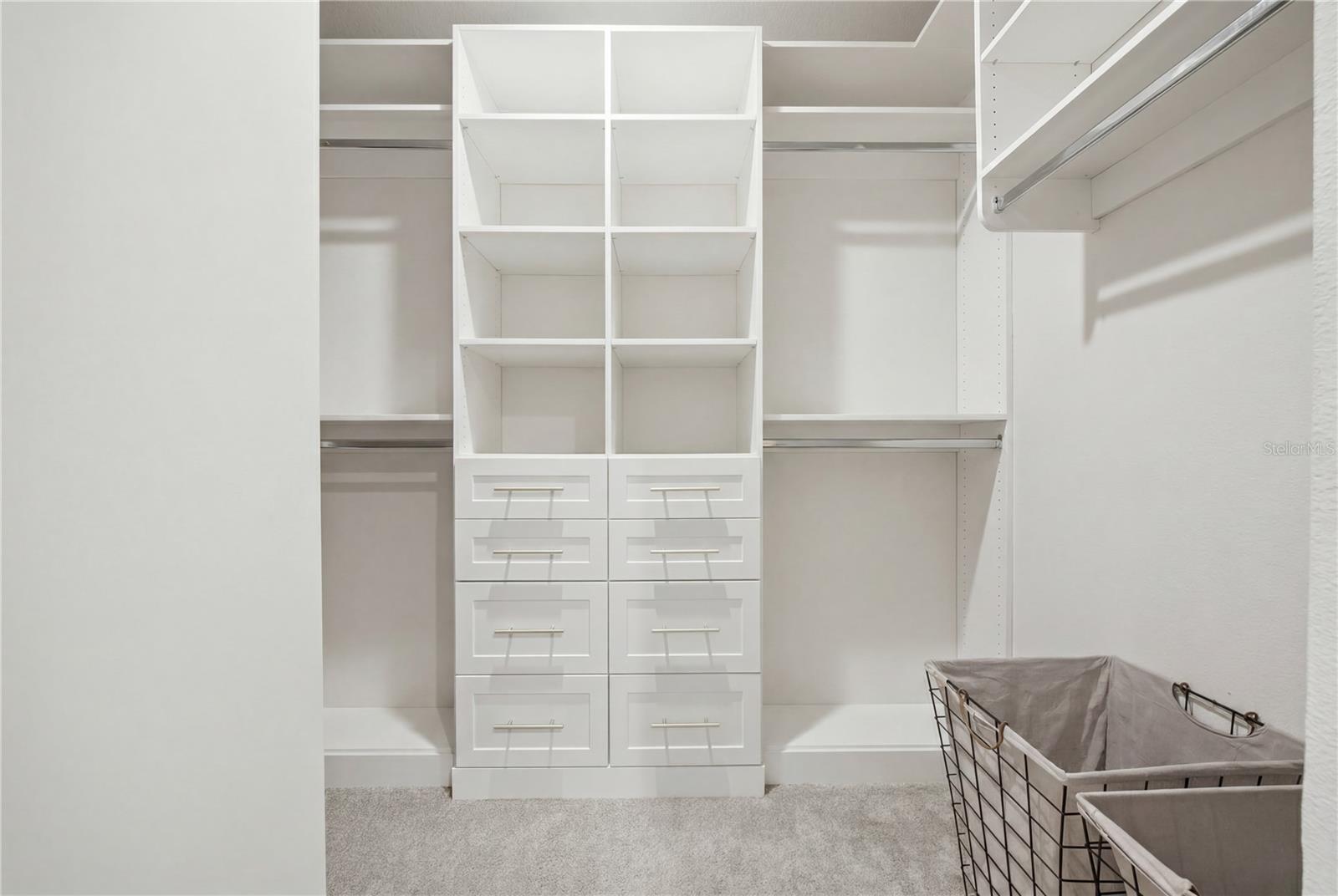HILLWOOD PH I, II & III - Residential