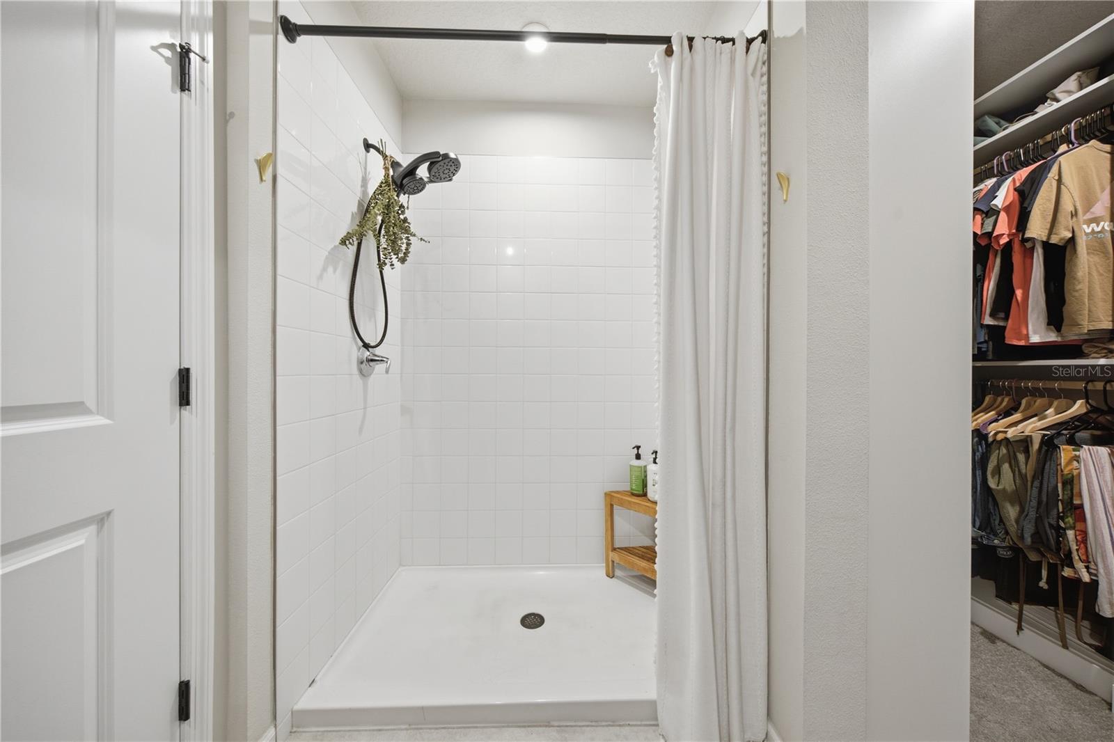 HILLWOOD PH I, II & III - Residential