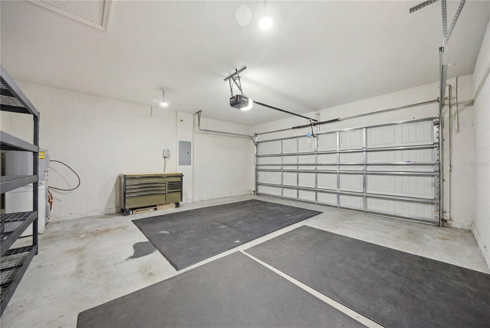 HILLWOOD PH I, II & III - Residential