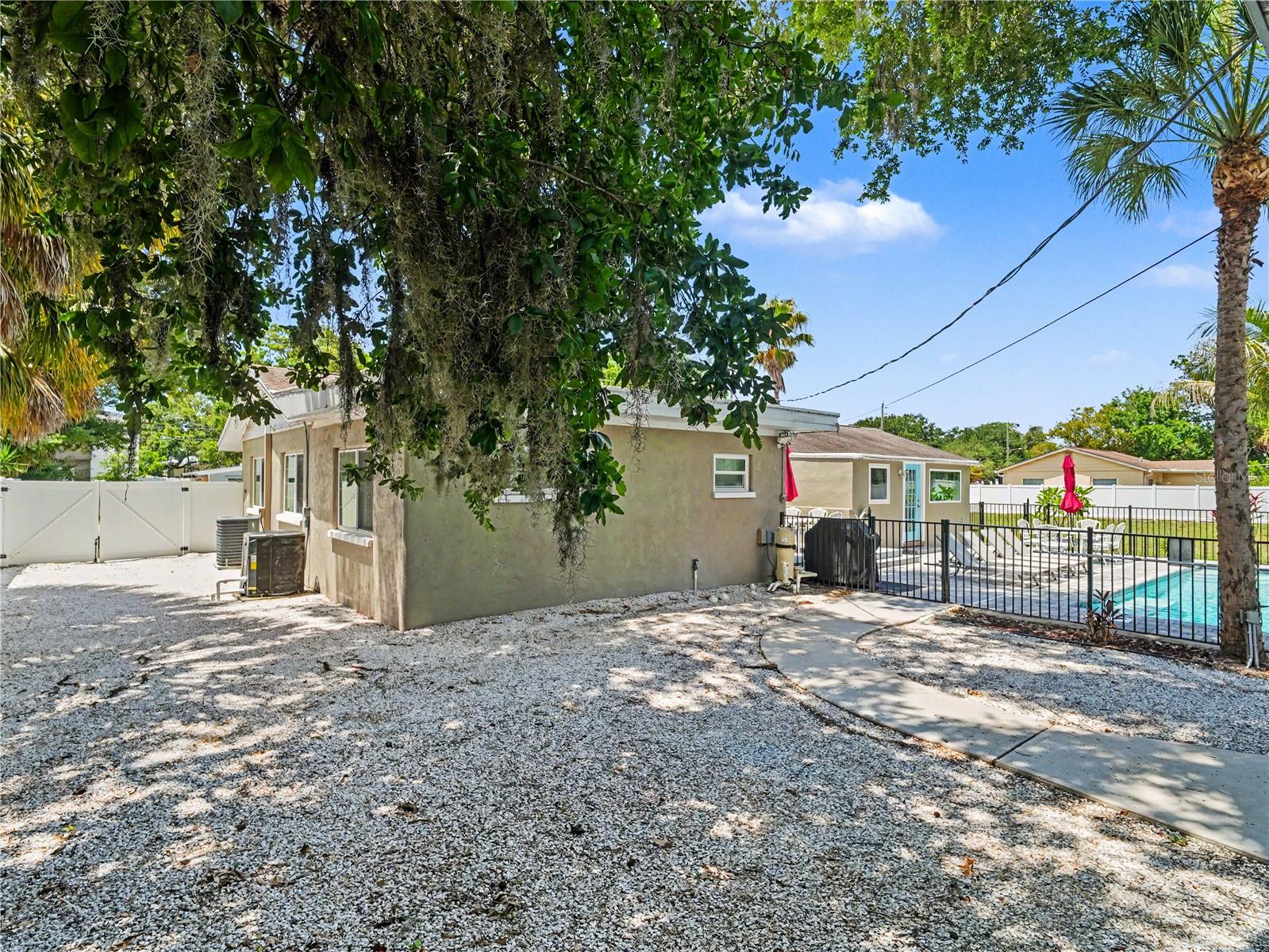 AVON HEIGHTS 2 - Residential