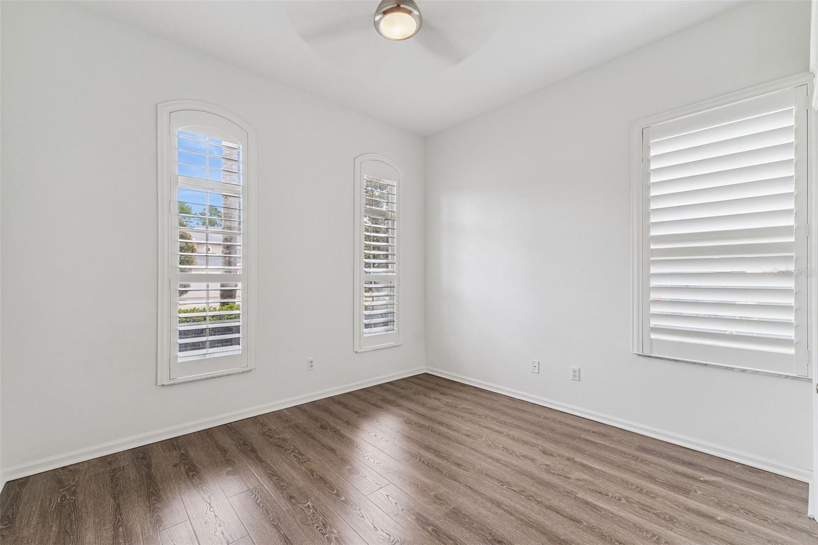 SANCTUARY - Residential