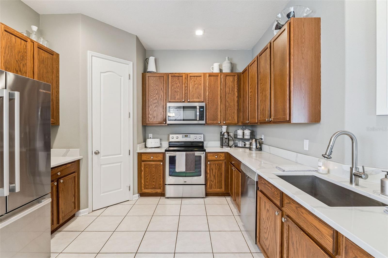 SANCTUARY - Residential