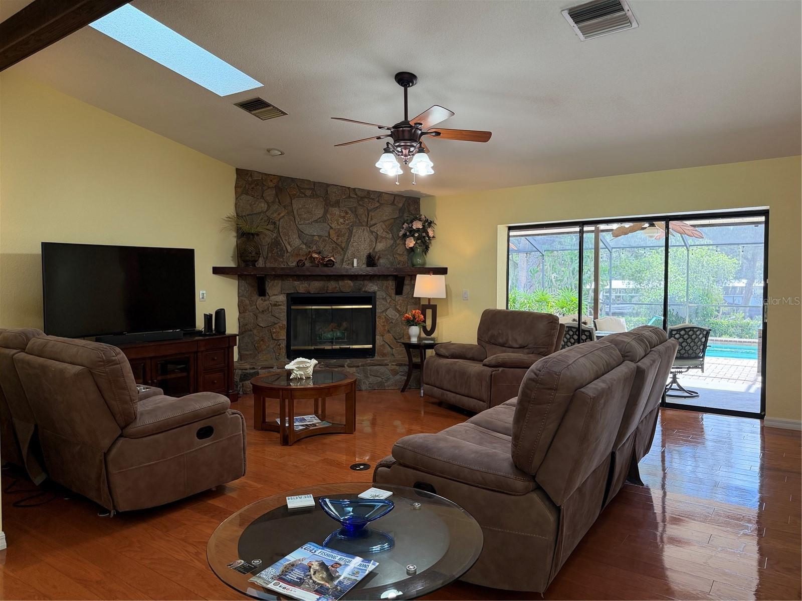 RIVERHAVEN VILLAGE - Residential