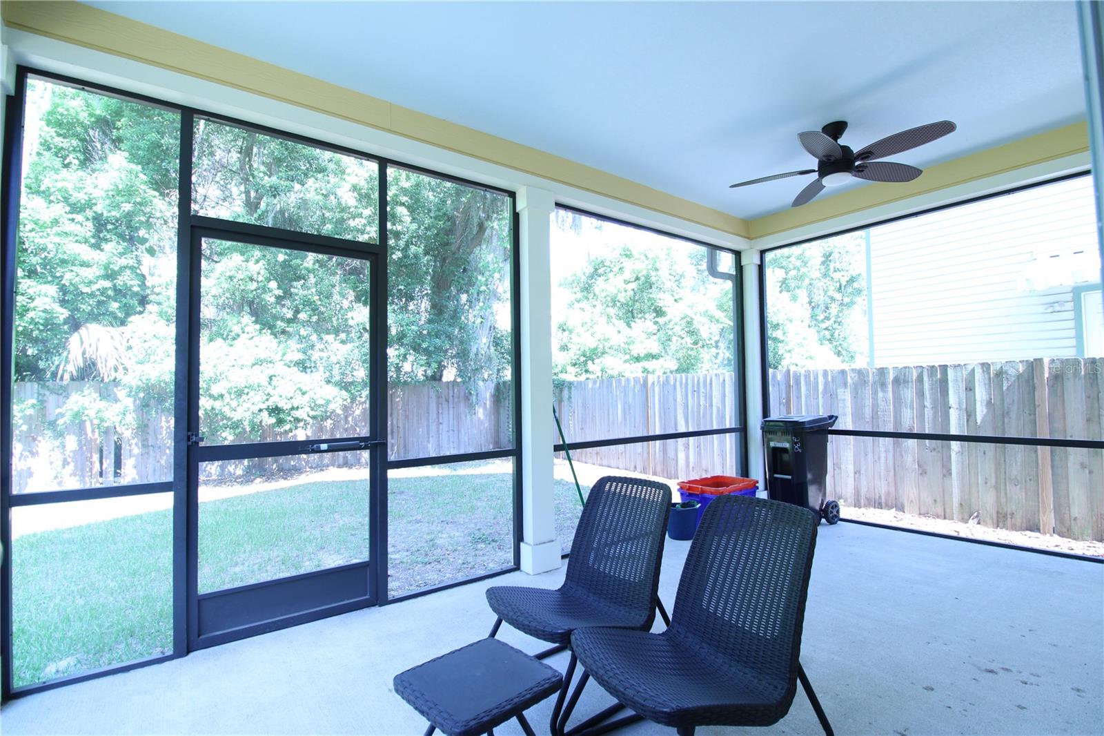 DOIG ROBERTSON - Residential Lease