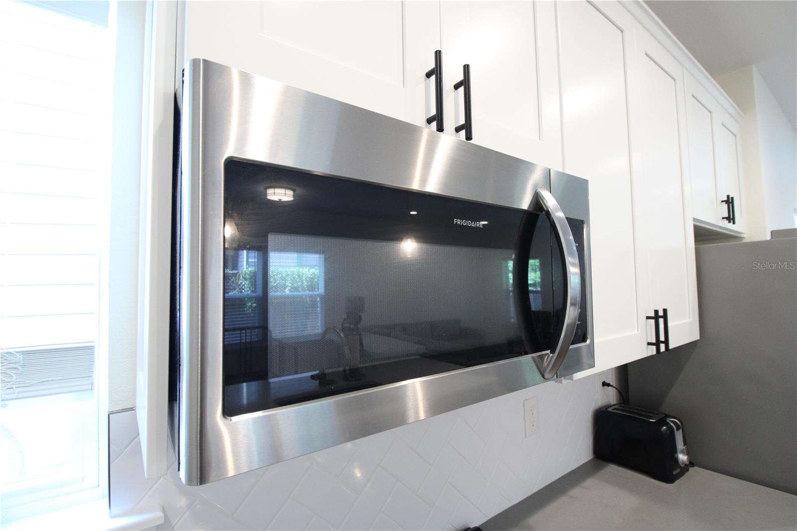 DOIG ROBERTSON - Residential Lease