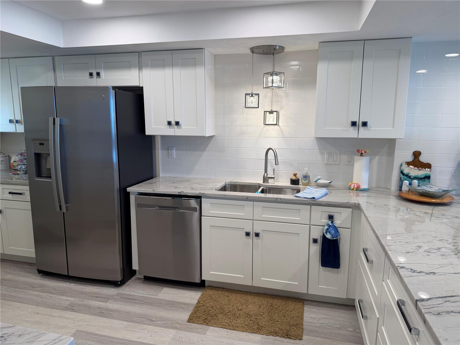 SEYCHELLES CONDO - Residential
