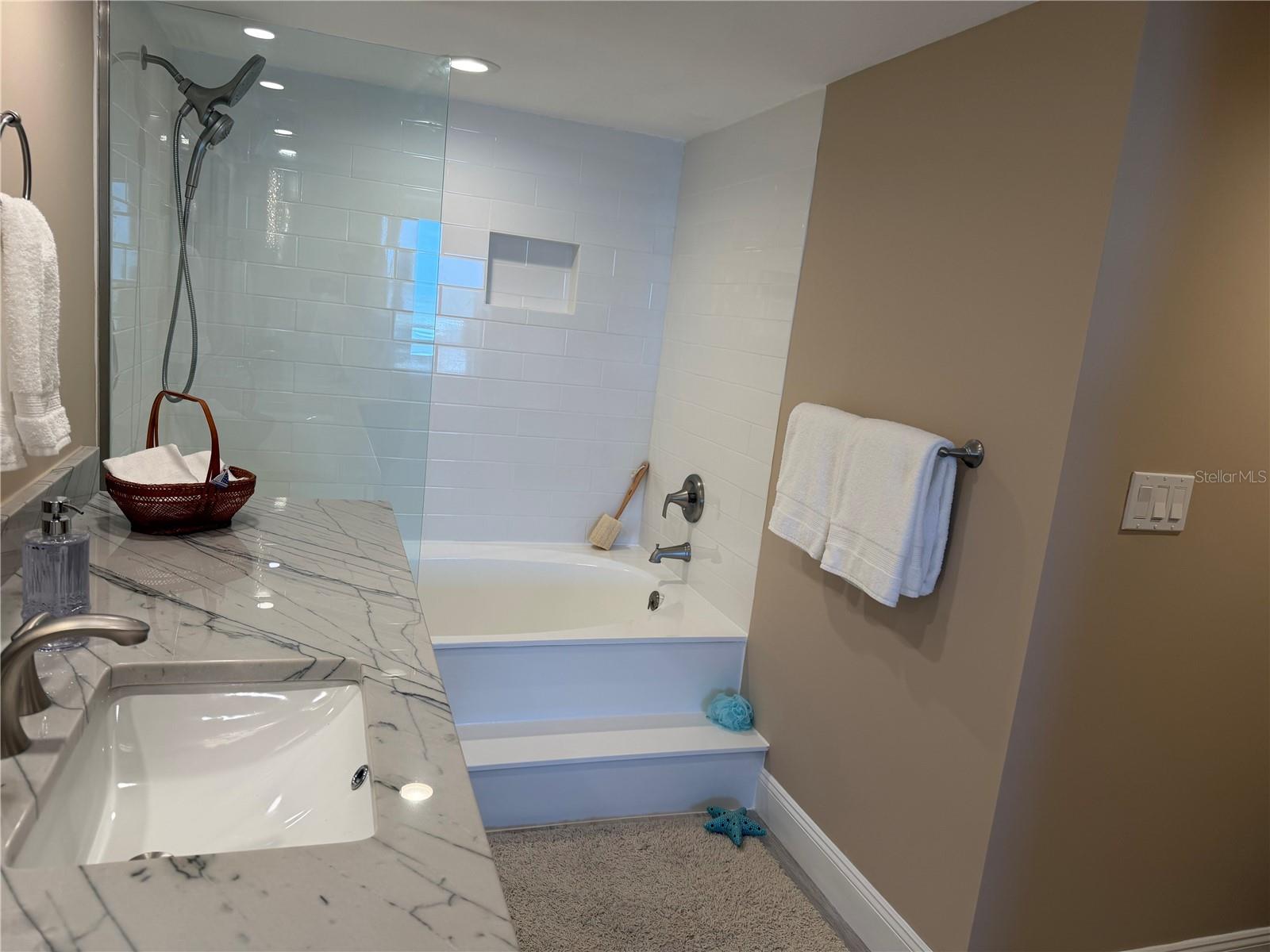 SEYCHELLES CONDO - Residential