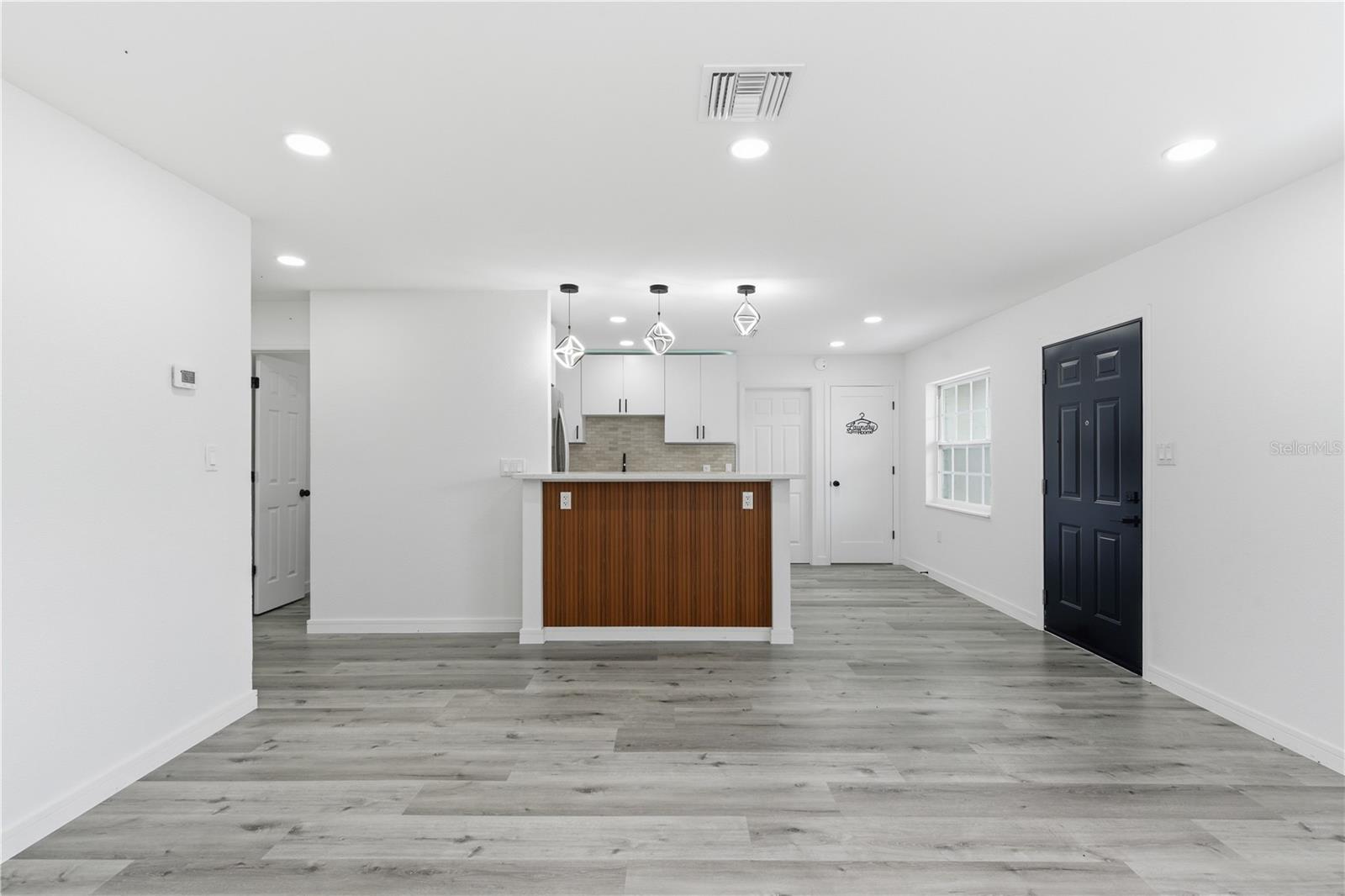 LA VILLA GARDENS - Residential