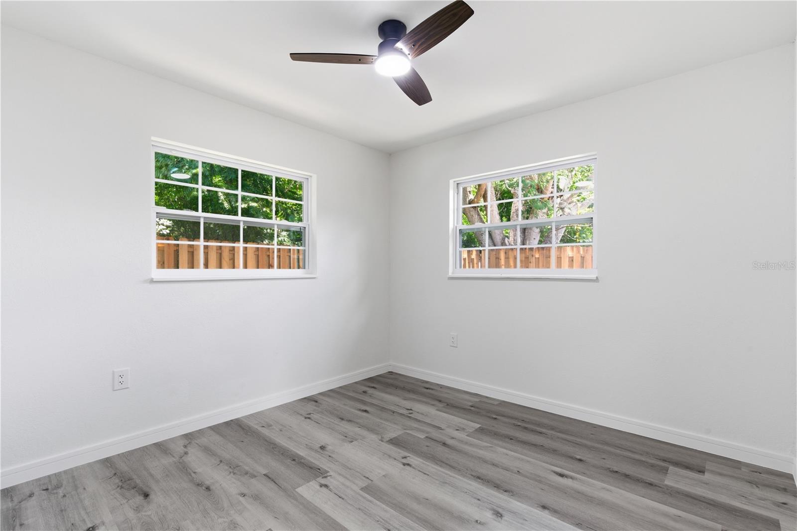 LA VILLA GARDENS - Residential