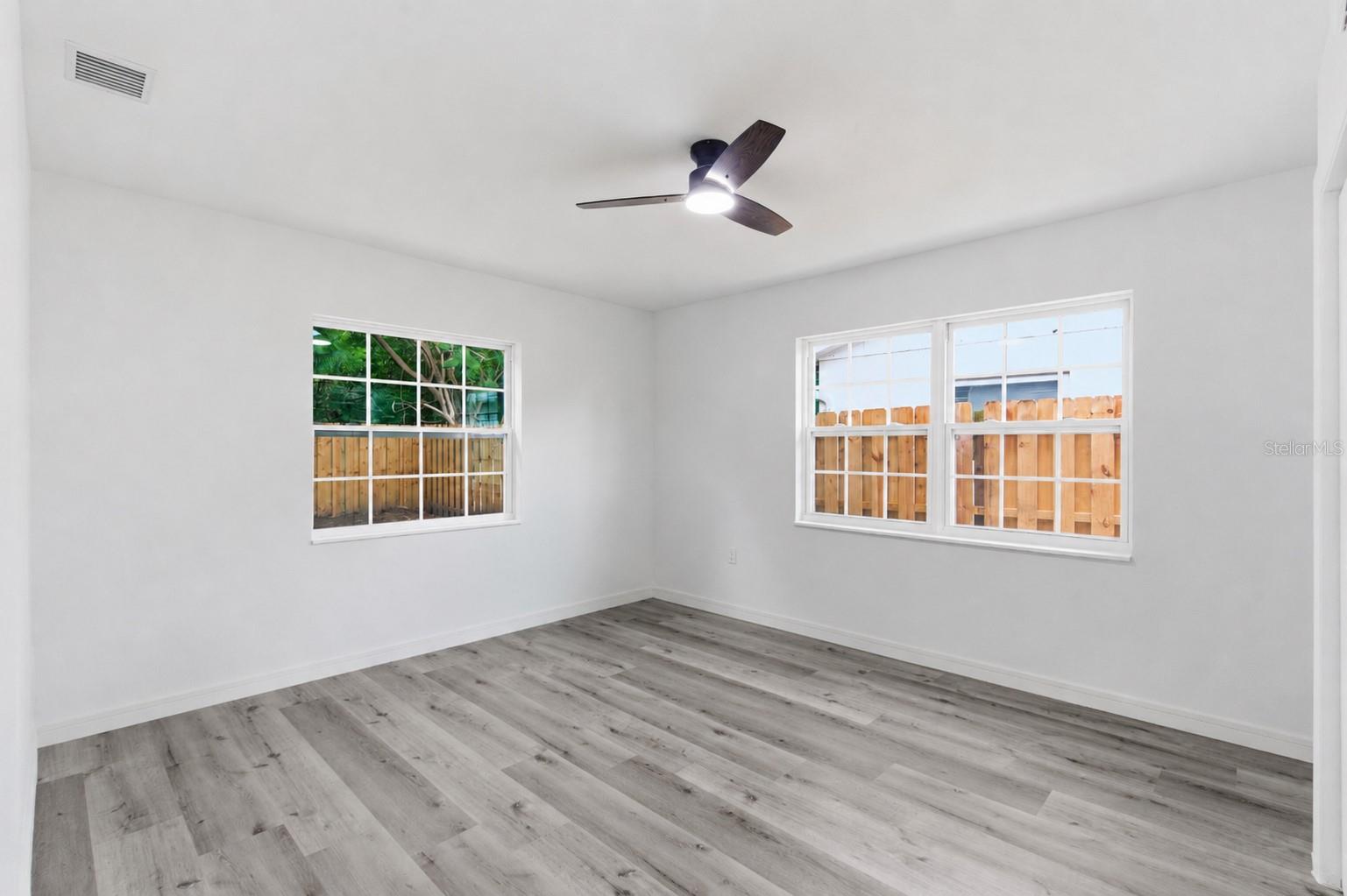 LA VILLA GARDENS - Residential