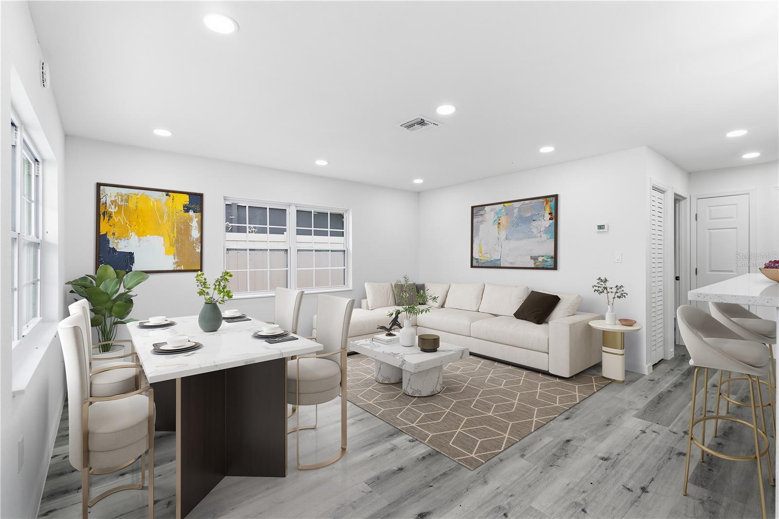 LA VILLA GARDENS - Residential