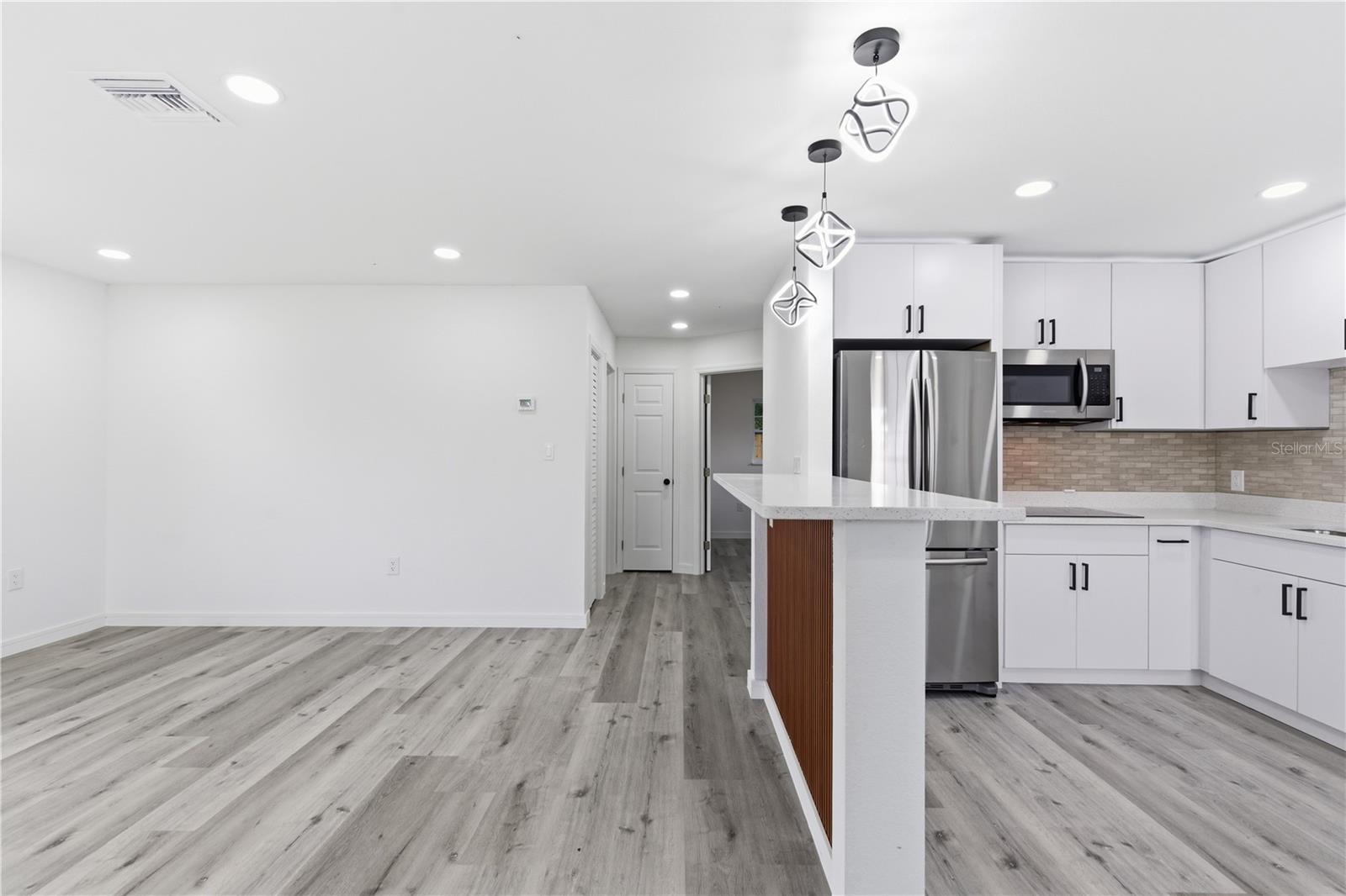LA VILLA GARDENS - Residential