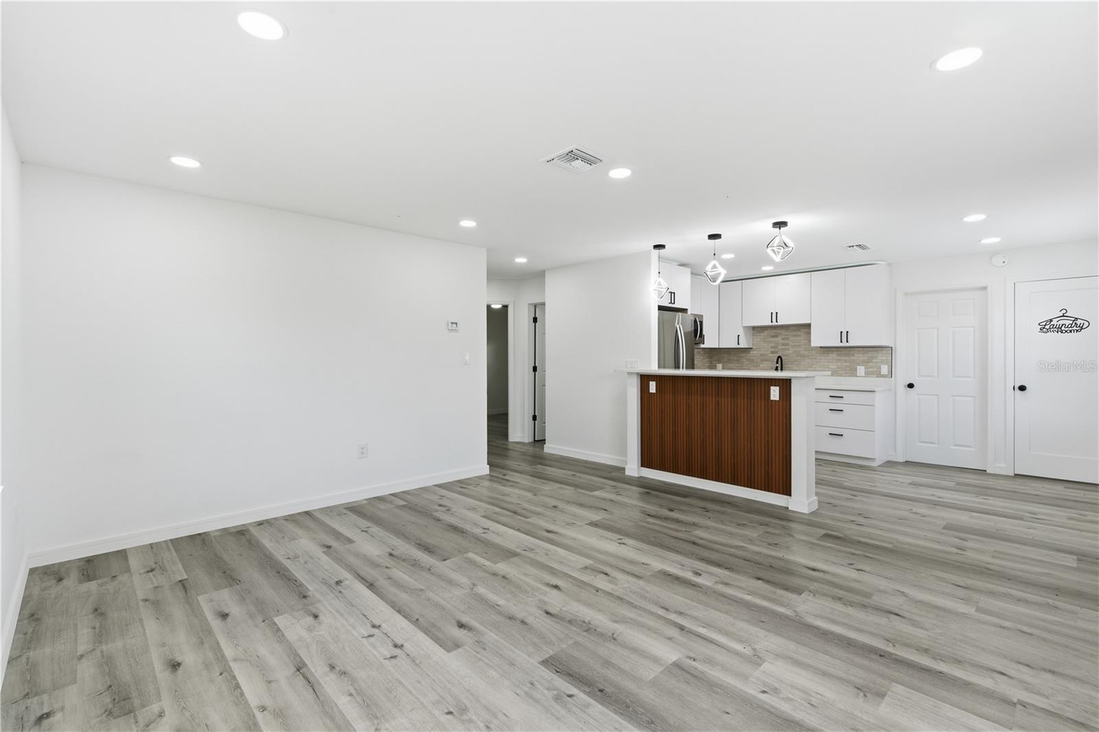 LA VILLA GARDENS - Residential